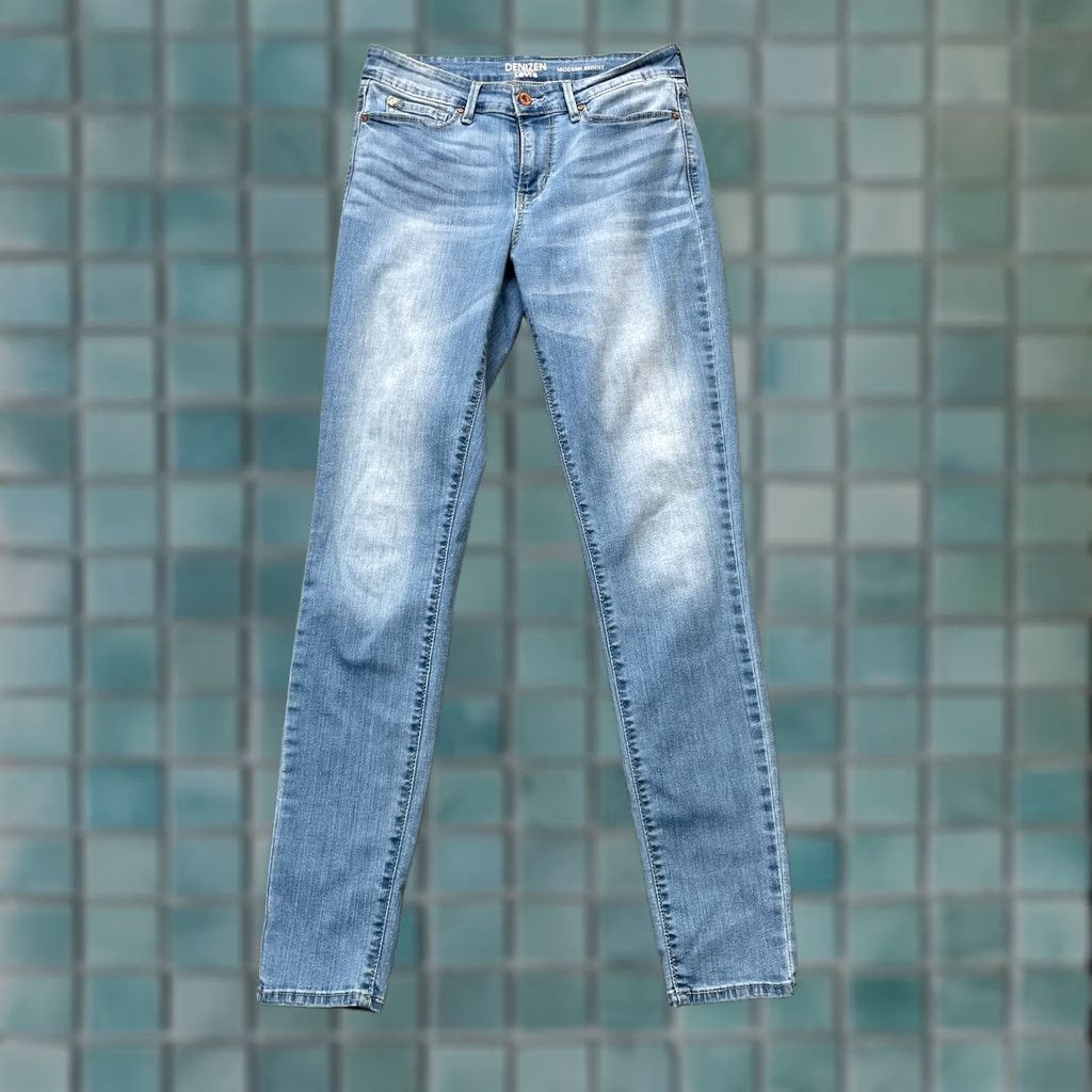 Levi's Levi's Jeans Womens 6 Blue Denim Skinny Leg Modern Cotton Logo Whiskered Denizen Size 30" / US 8 / IT 44 - 1 Thumbnail
