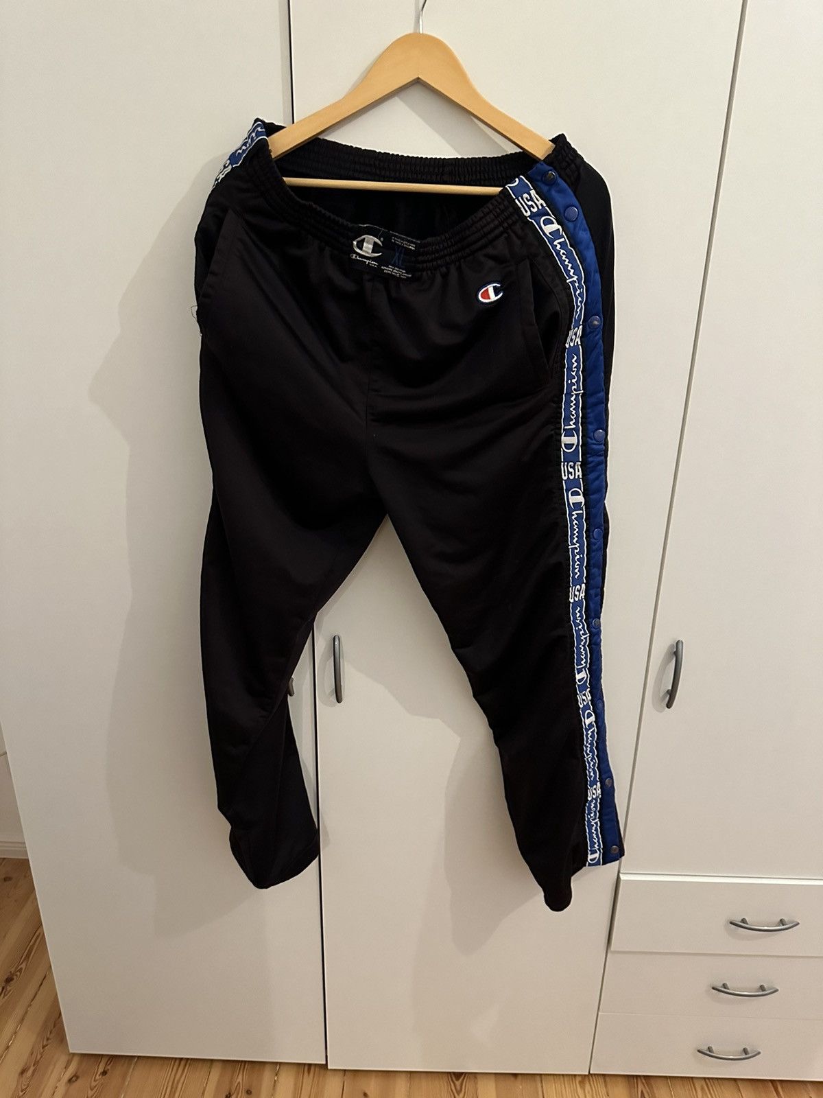 Champion Champion Jogginghose Hose Size XL Vintage Track Knopfhose Size US 42 / EU 58 - 1 Thumbnail