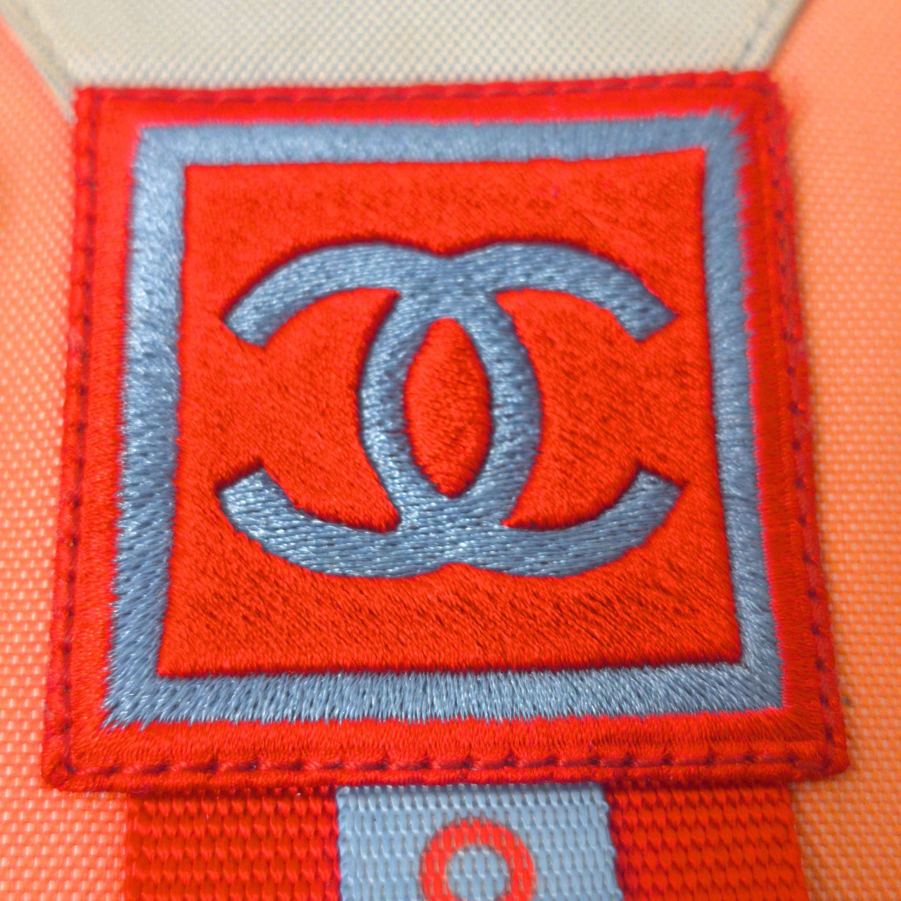 Chanel Chanel Sport Shoulder Bag - Spring 2002 Runway Size ONE SIZE - 4 Thumbnail