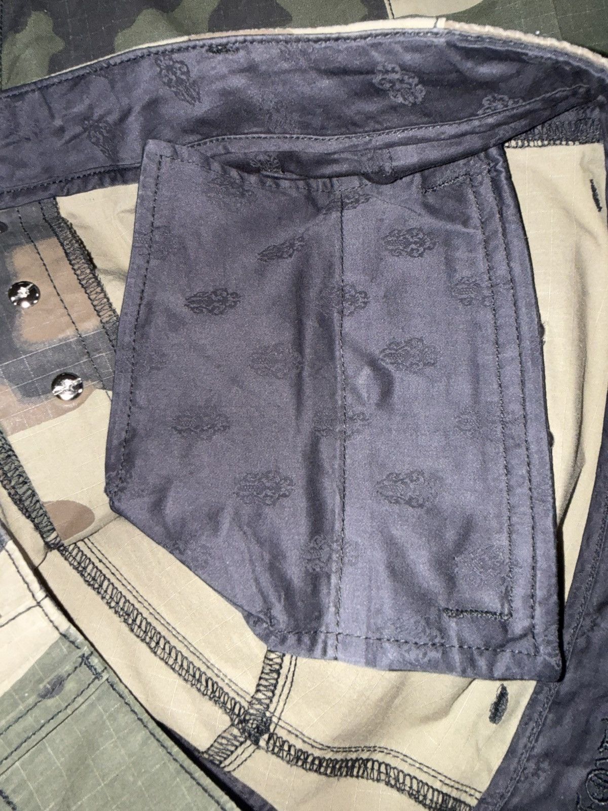 Chrome Hearts Chrome Hearts DevilDog camo cargos SZ34 DS Size US 34 / EU 50 - 21 Thumbnail