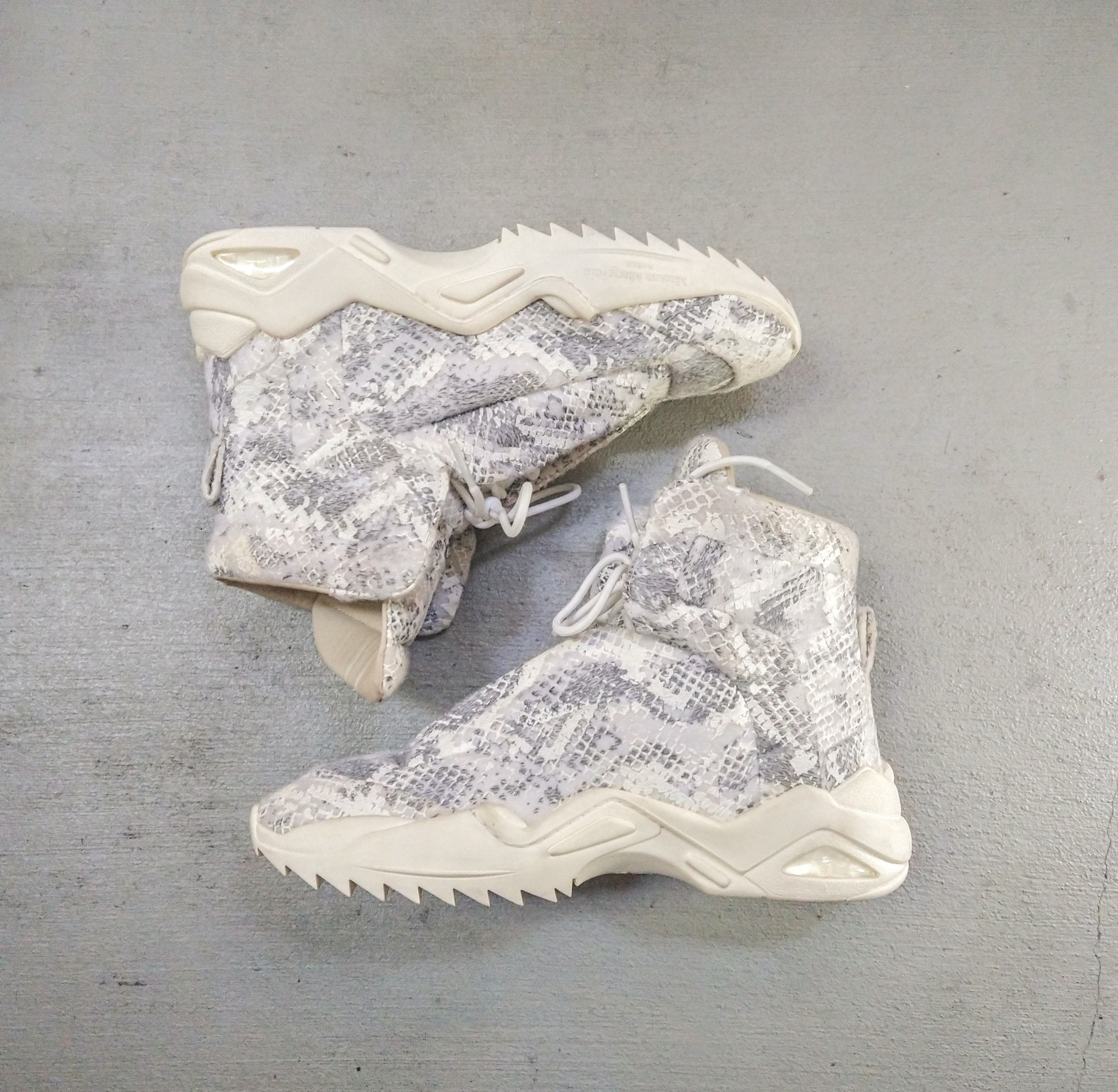 image of Maison Margiela New Future White Snake 11 44 Leather High Shoes in White/Silver, Men's