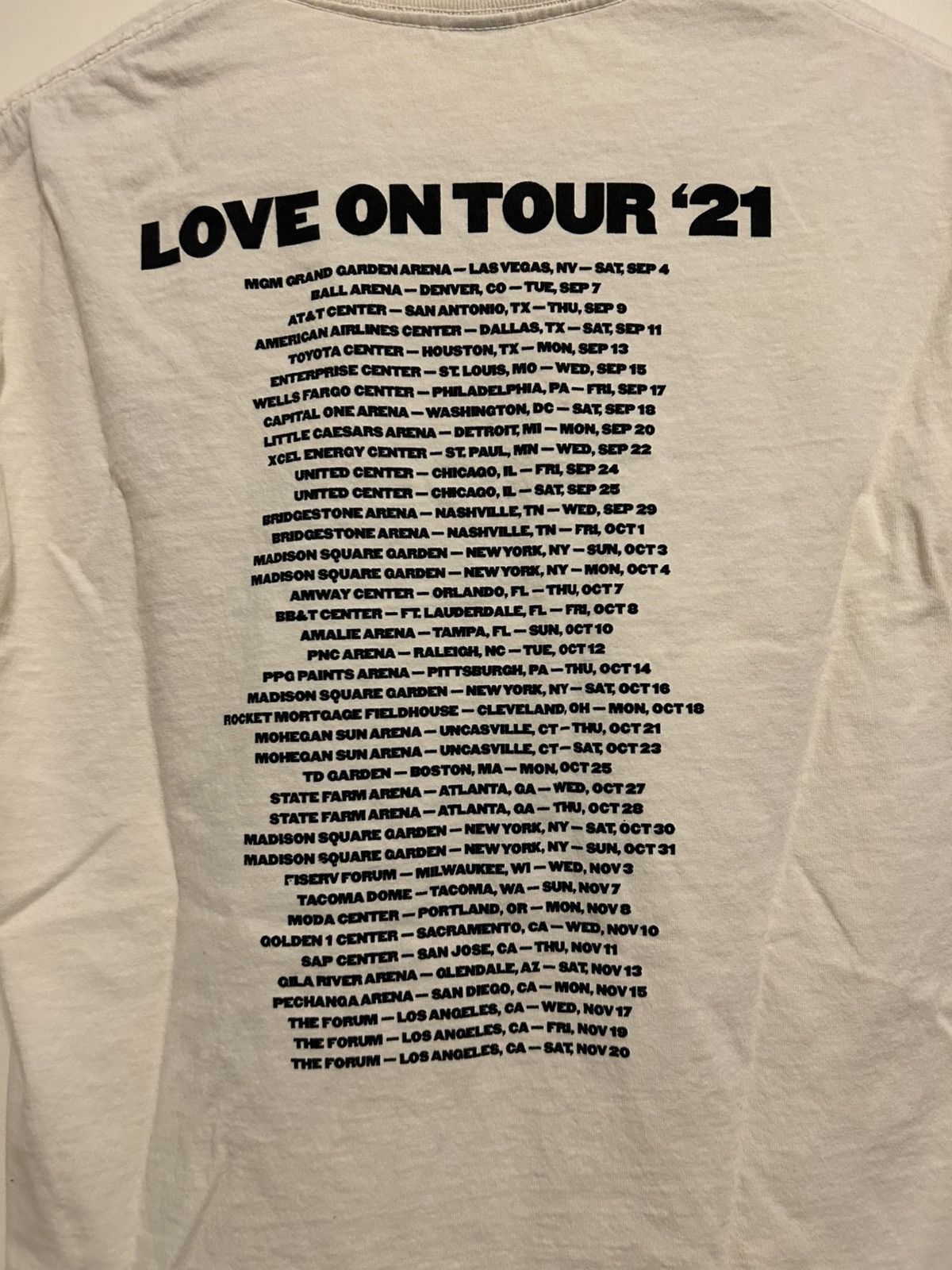 Band Tees Harry Styles “Love On Tour” Tour Merch Tee (2021) Size US M / EU 48-50 / 2 - 3 Thumbnail