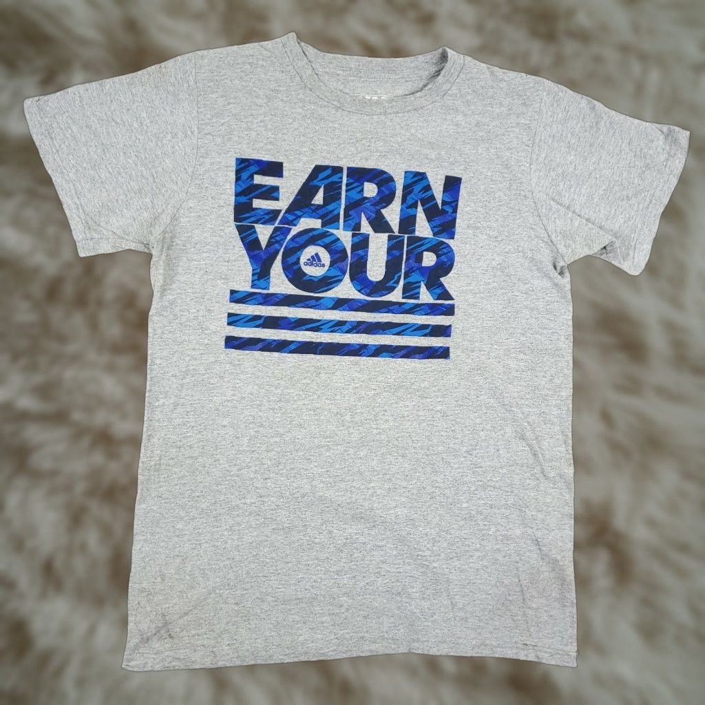 Adidas Adidas T-Shirt Mens Small Gray Earn Your Stripes Short Sleeve STAINED Size US S / EU 44-46 / 1 - 1 Thumbnail