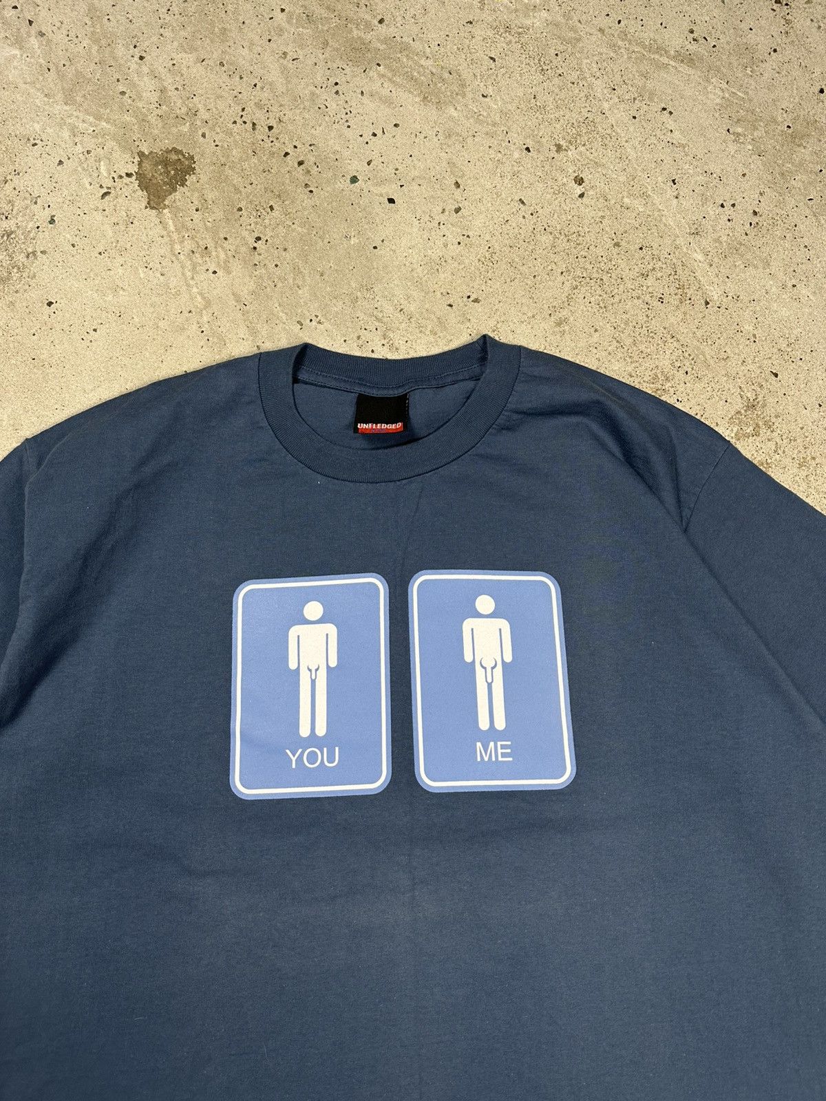 Vintage Vintage Y2K You vs Me Dick Humor Navy T Shirt Graphic Porn Size US XL / EU 56 / 4 - 1 Thumbnail