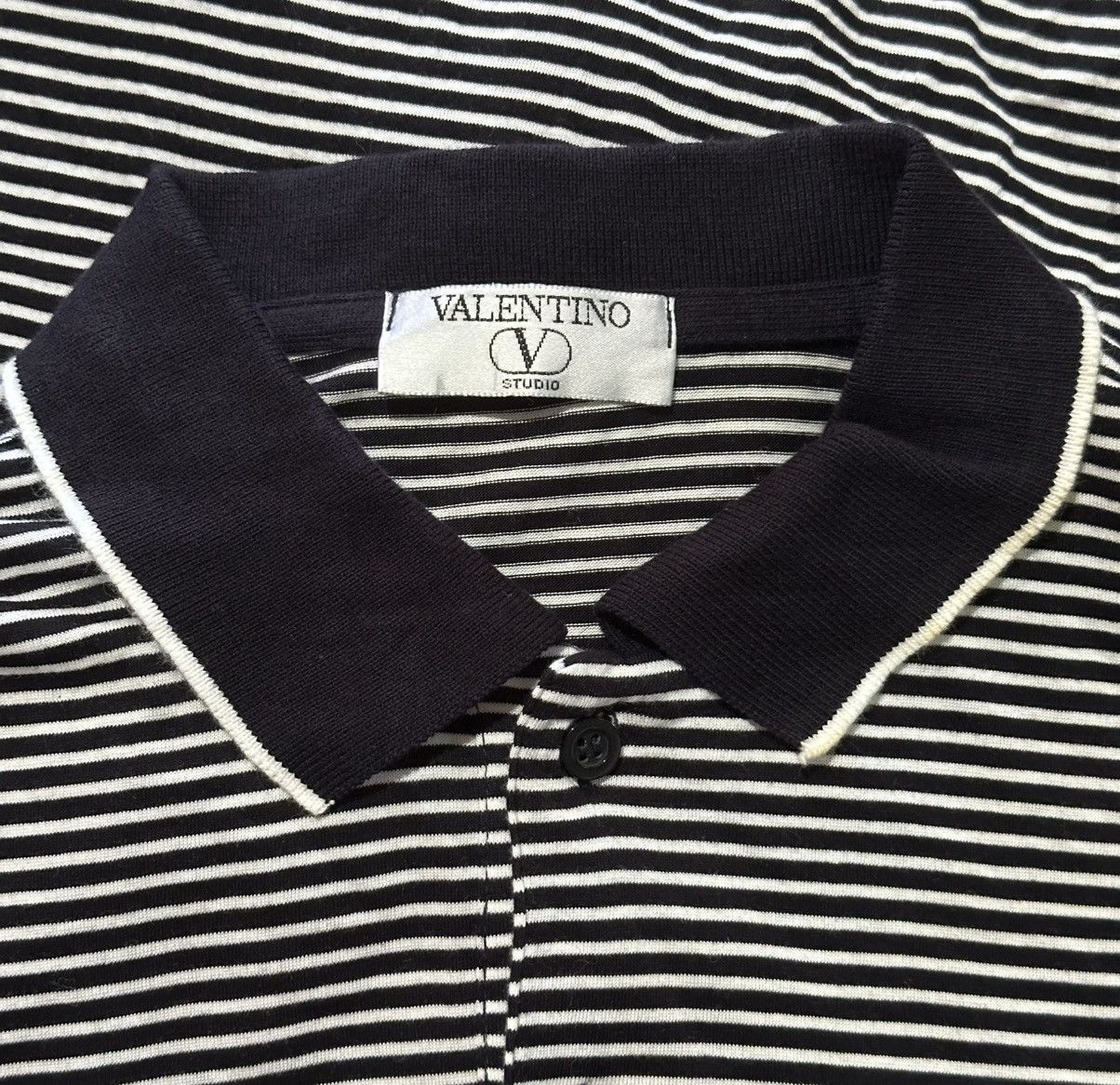 Valentino VALENTINO POLO SHIRT MADE IN ITALY VALENTINO GARAVANI Size US M / EU 48-50 / 2 - 3 Thumbnail