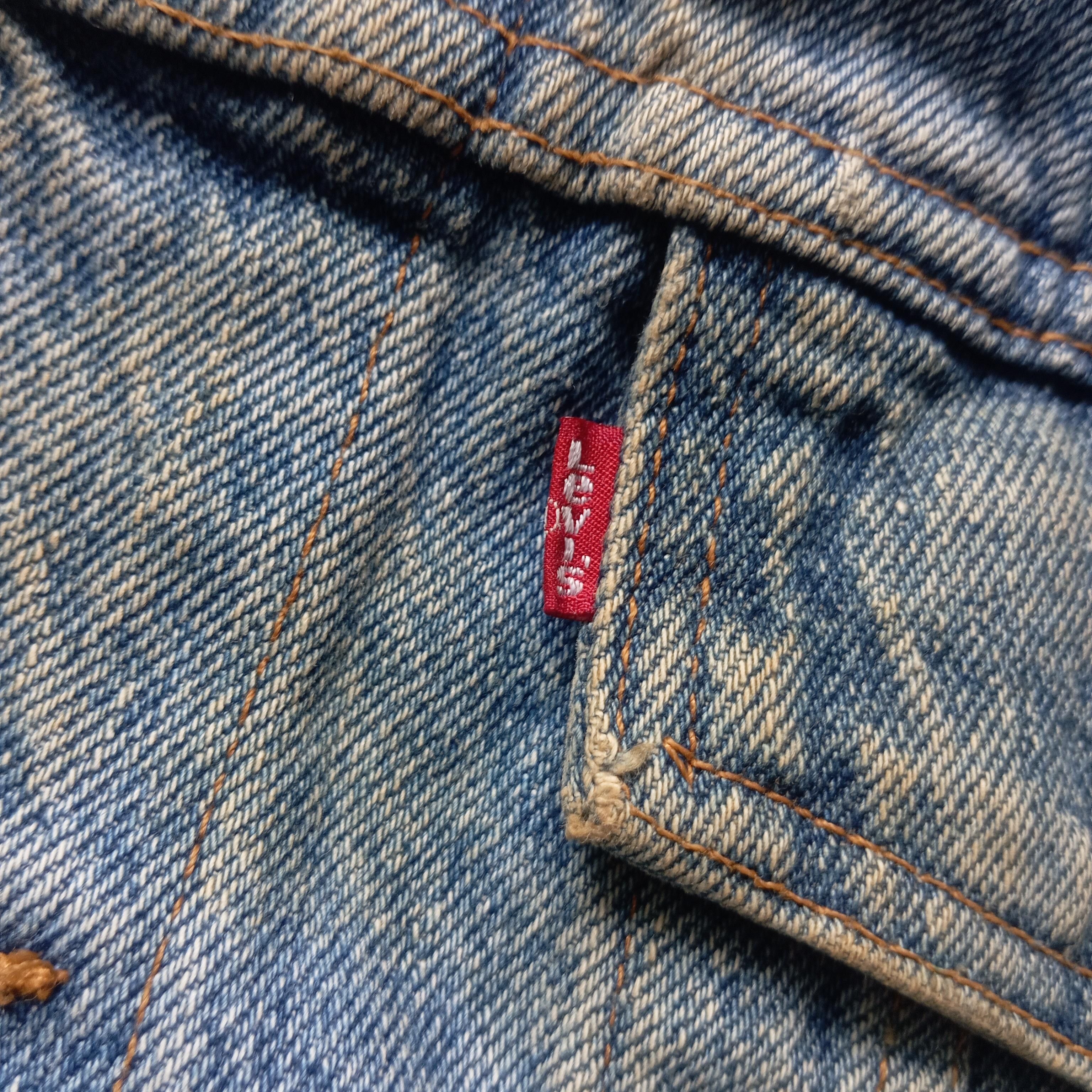 Levi's vintage RARE levi's seals denim jacket Size US L / EU 52-54 / 3 - 4 Thumbnail