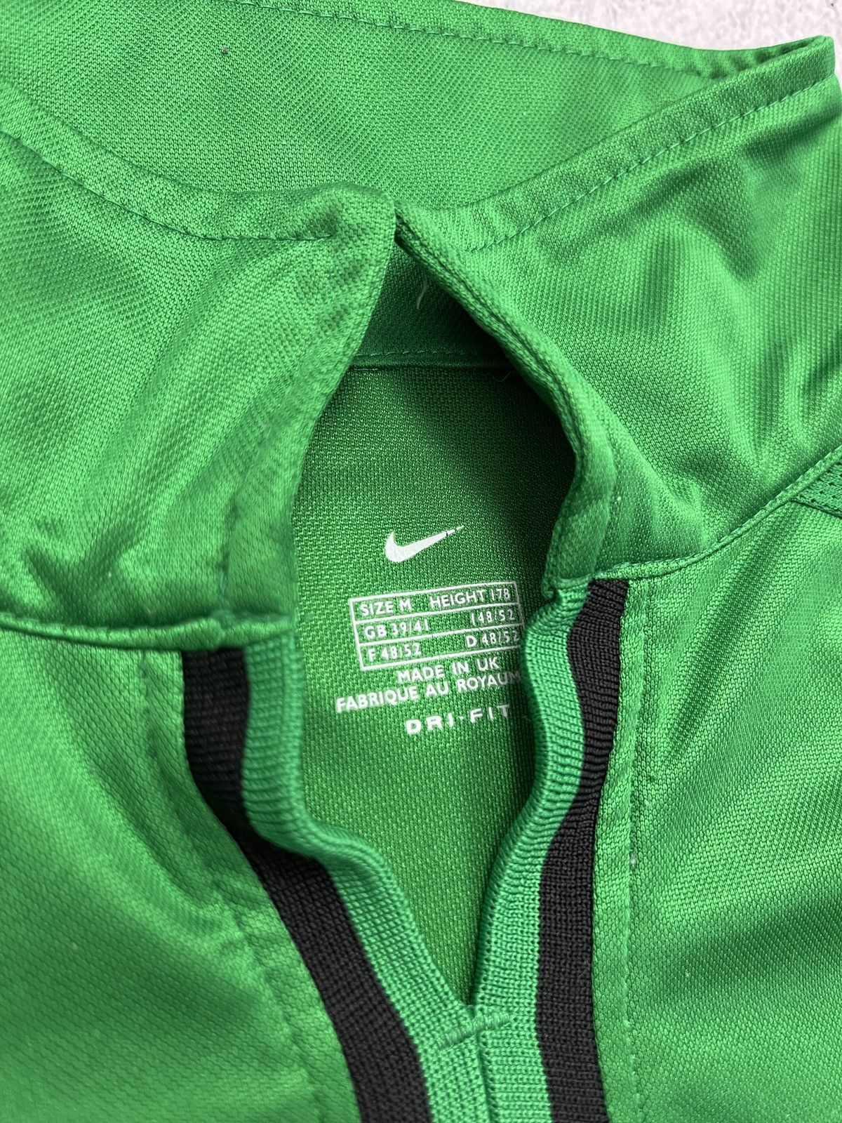Nike Tirol Innsbruck 2001/02 Nike Vintage Soccer Jersey Rare Size US M / EU 48-50 / 2 - 9 Thumbnail