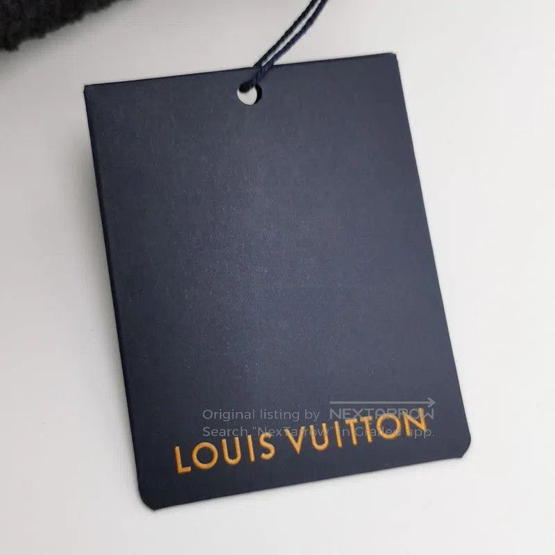 Louis Vuitton Louis Vuitton Black Wool Blend Embellished Jacket. Size US S / EU 44-46 / 1 - 2 Thumbnail