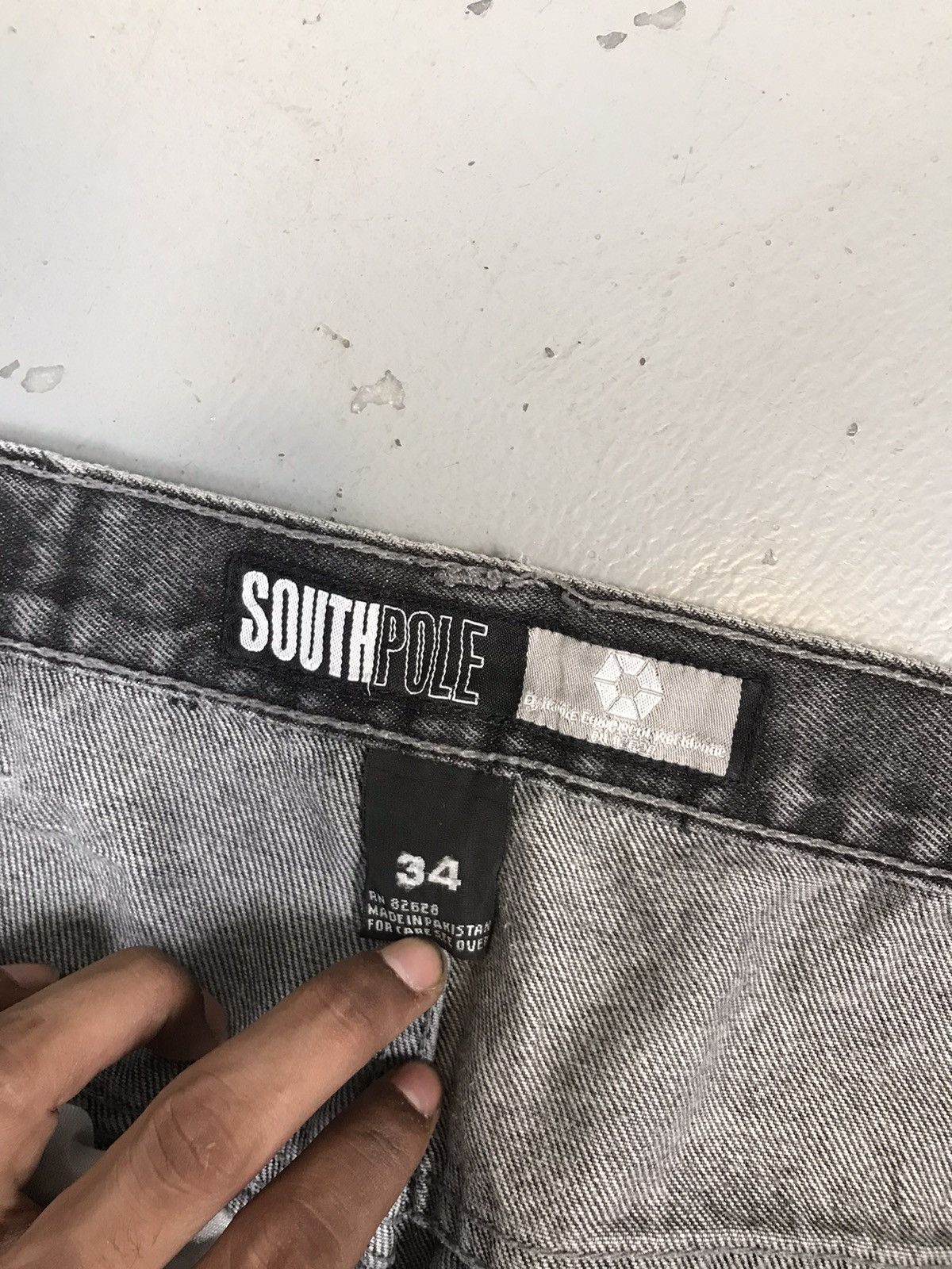 Southpole × Vintage Vintage Southpole white tab baggy fit denim Size US 33 - 5 Thumbnail