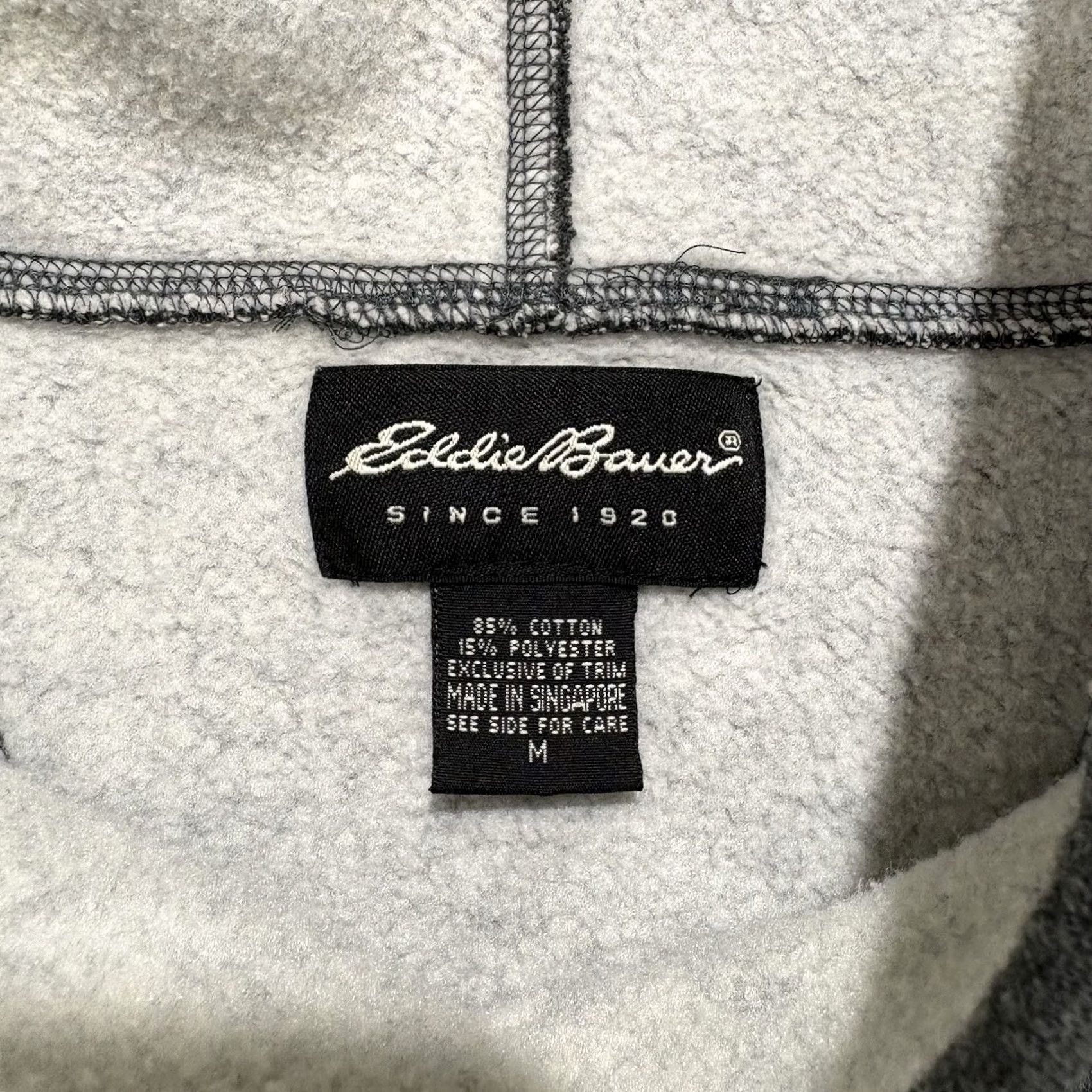 Eddie Bauer VINTAGE Eddie Bauer High Neck Sweatshirt Mens M Grey Red Stripe Pullover Y2K Size US M / EU 48-50 / 2 - 4 Thumbnail