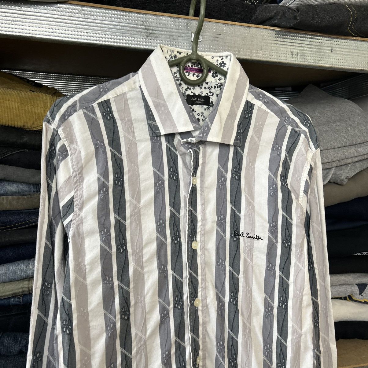 Paul Smith Designer Paul Smith Small Logo Graphic y2k button shirt Size US M / EU 48-50 / 2 - 2 Thumbnail
