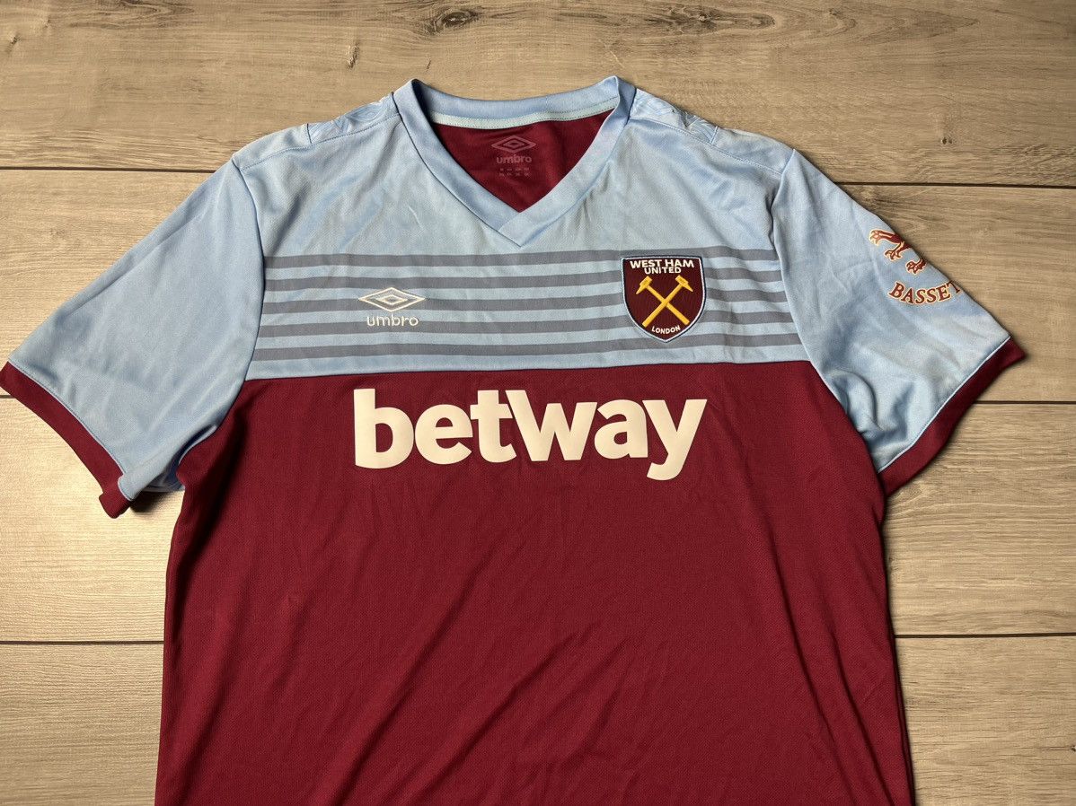 Umbro Umbro West Ham home jersey 2019/2020 size XXL Size US XXL / EU 58 / 5 - 3 Thumbnail