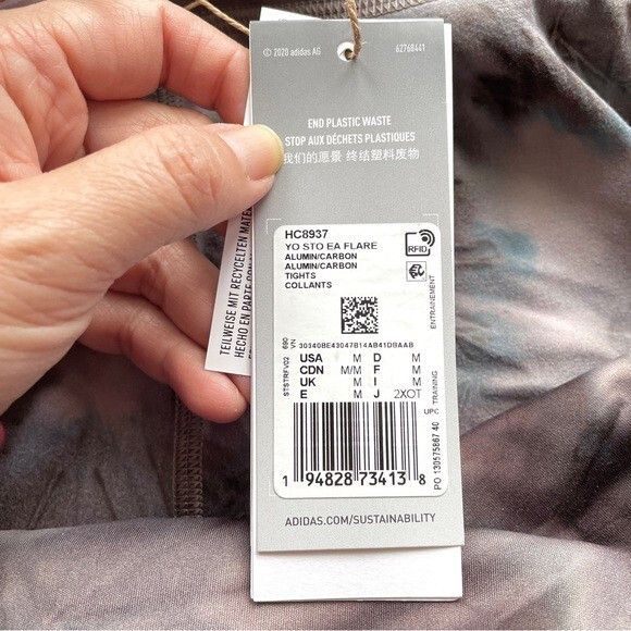 Adidas adidas Sports Bra + Flared 7/8 Leggings Outfit - 2-pc, NEW Size 28" / US 6 / IT 42 - 9 Thumbnail