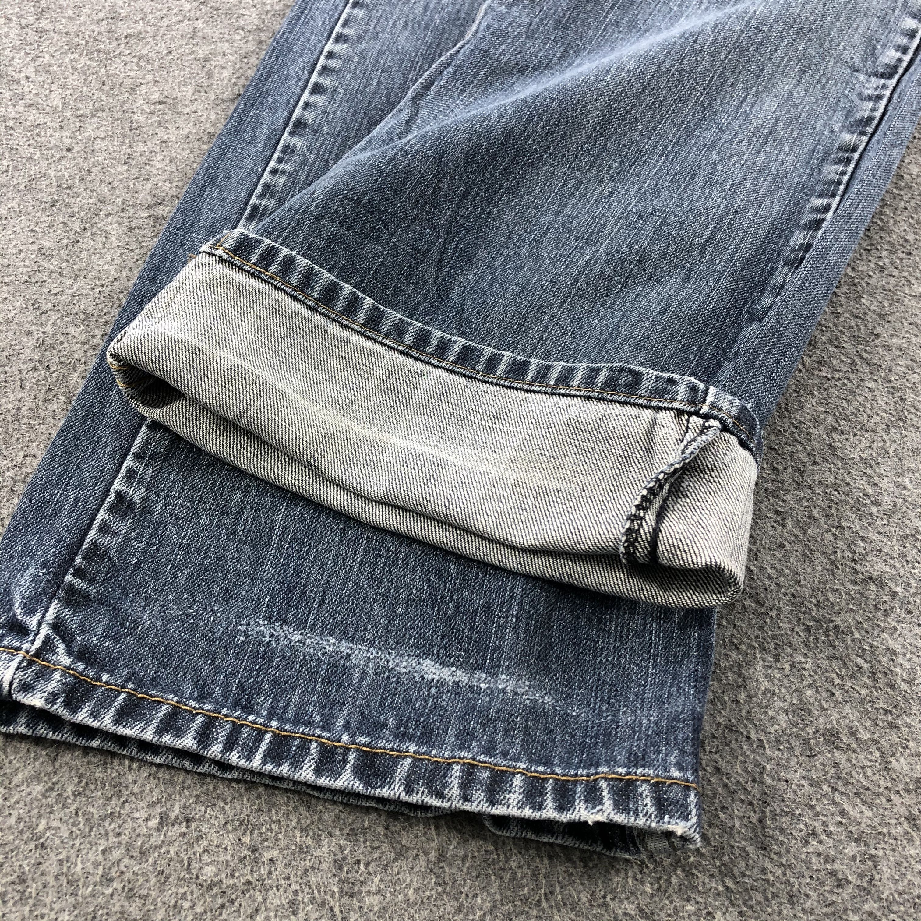 Levi's × Vintage Vintage Blue Wash Levis 514 Jeans-JM1783 Size US 35 - 7 Thumbnail