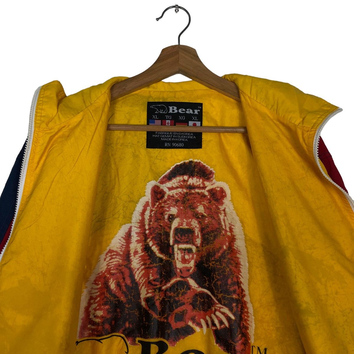 Japanese Brand 🔥VTG COLOUR BLOCK BOMBER JACKET BEAR BIG LOGO REVERSIBLE Size US XL / EU 56 / 4 - 12 Thumbnail