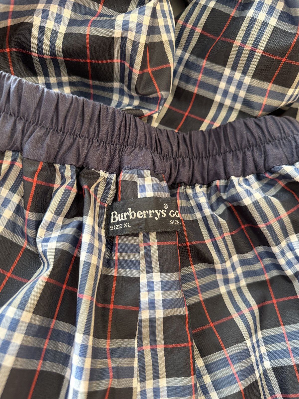 Burberry 🔥🔥 Vintage Burberry Nylon Golf Pants Size US 36 / EU 52 - 10 Thumbnail