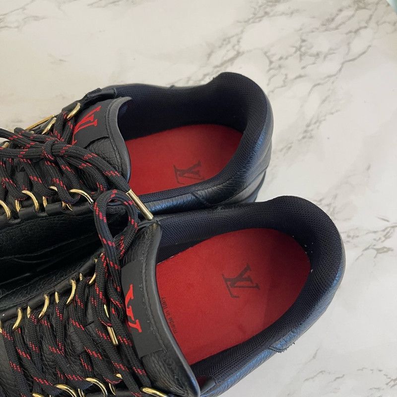 Louis Vuitton Louis Vuitton Stylish Black and Gold Trainers -2508 Size US 7.5 / EU 40-41 - 3 Thumbnail