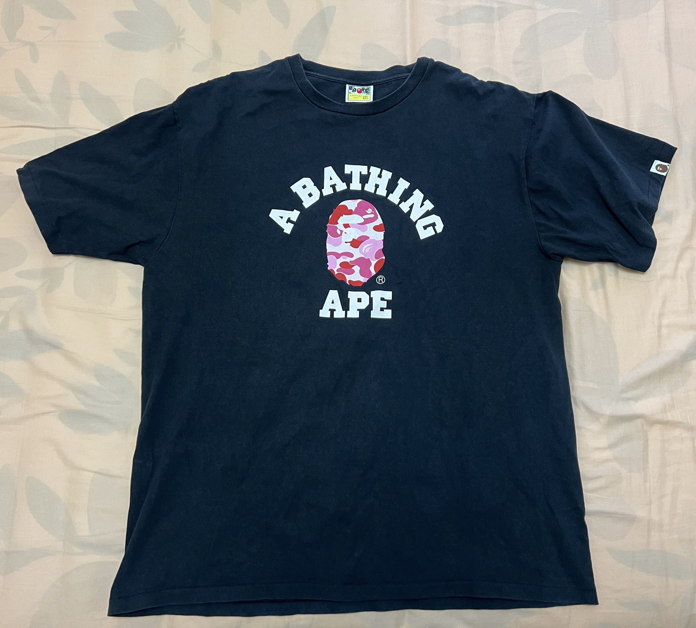 BAPE OG Nigo era, pink camo, small ape head T-shirt