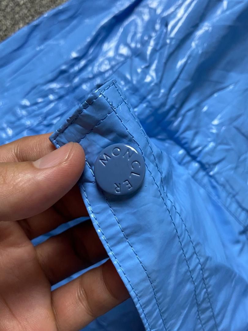 Moncler MONCLER Shiny Navet Rain Hooded Jacket (188) Size US S / EU 44-46 / 1 - 19 Thumbnail