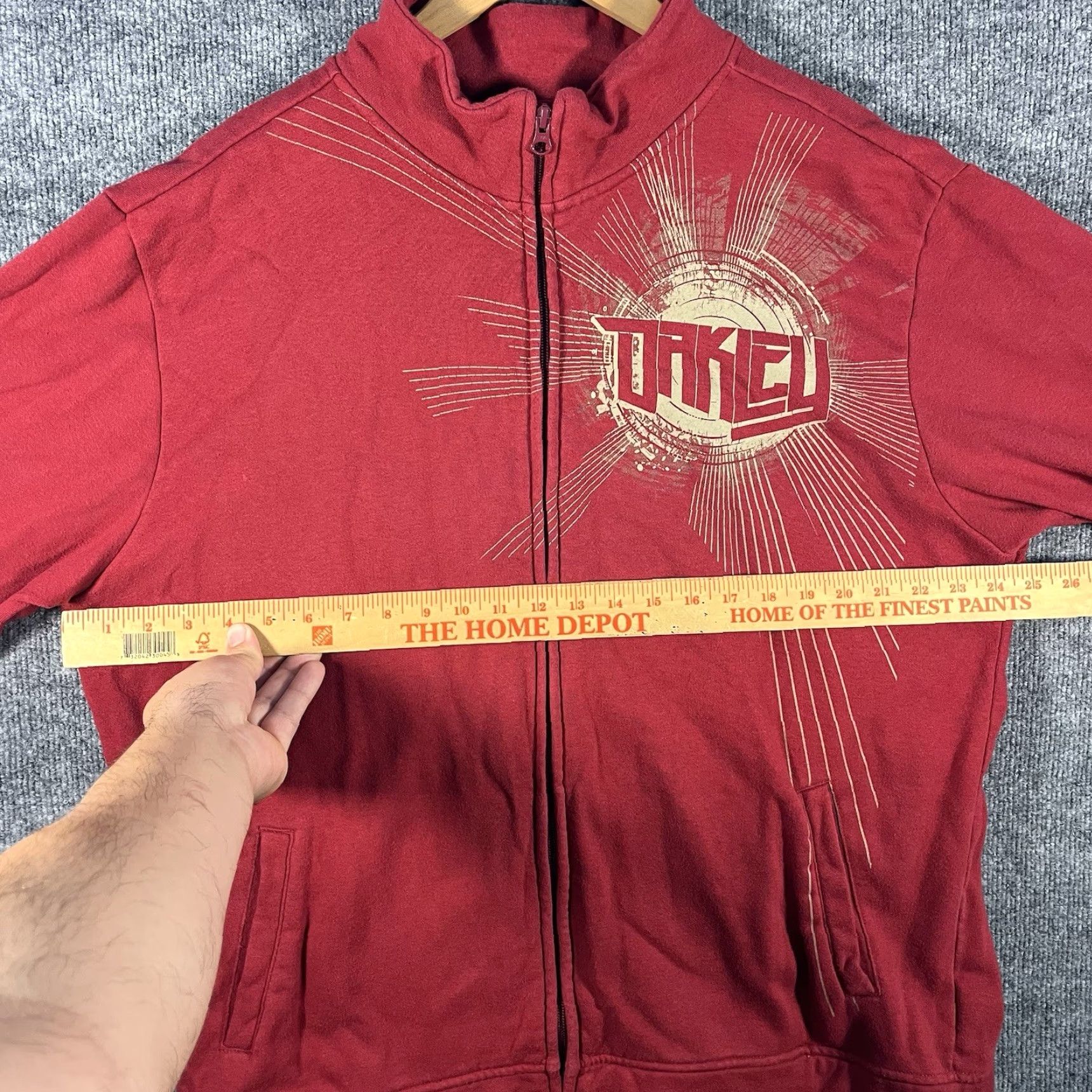 Oakley VINTAGE Oakley Sweatshirt Mens XL Red Full Zip Logo Pockets Y2K Gorpcore Software Size US XL / EU 56 / 4 - 4 Thumbnail