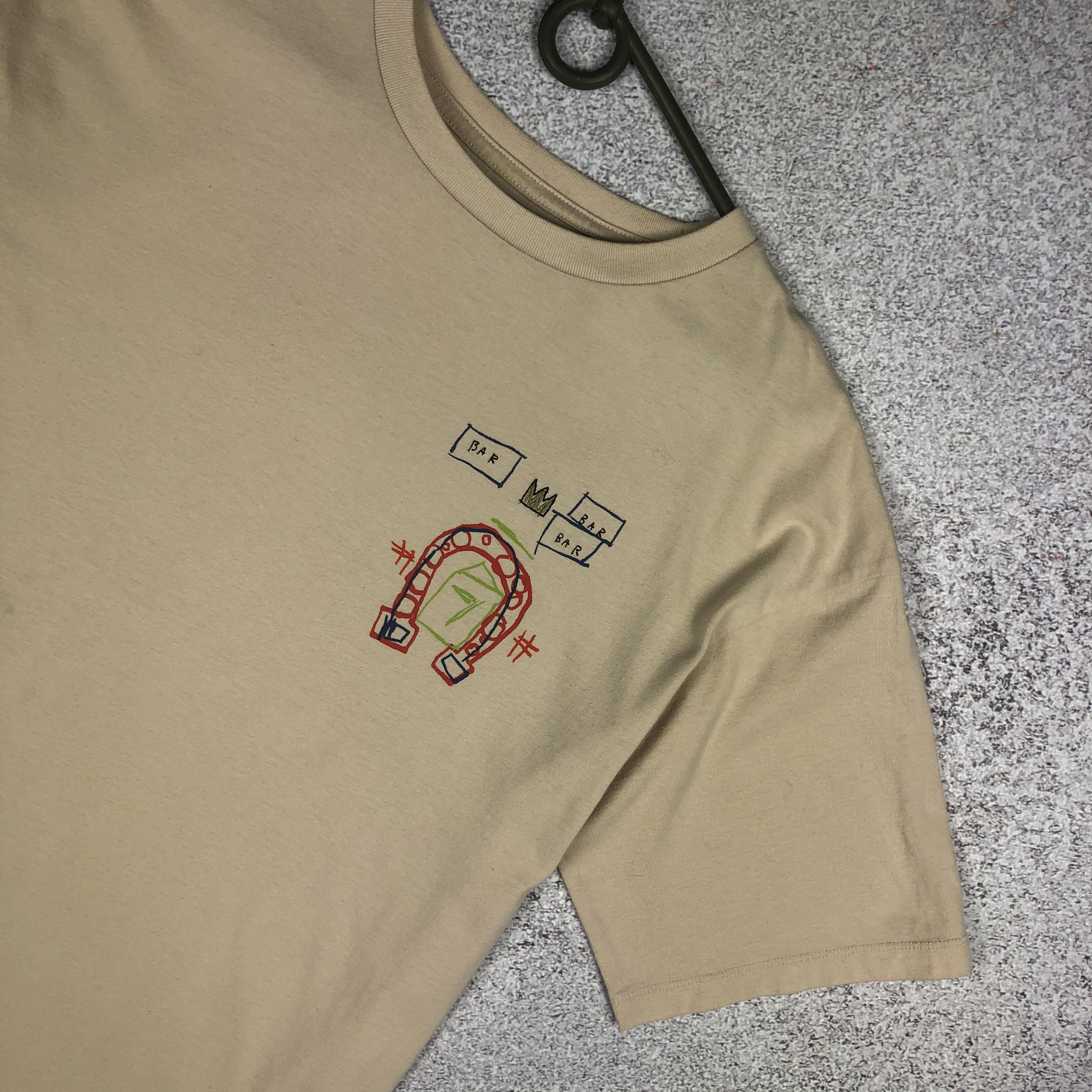 Japanese Brand Jean Michael Basquiat x Uniqlo Art T-Shirt Streerwear Tee Size US M / EU 48-50 / 2 - 2 Thumbnail