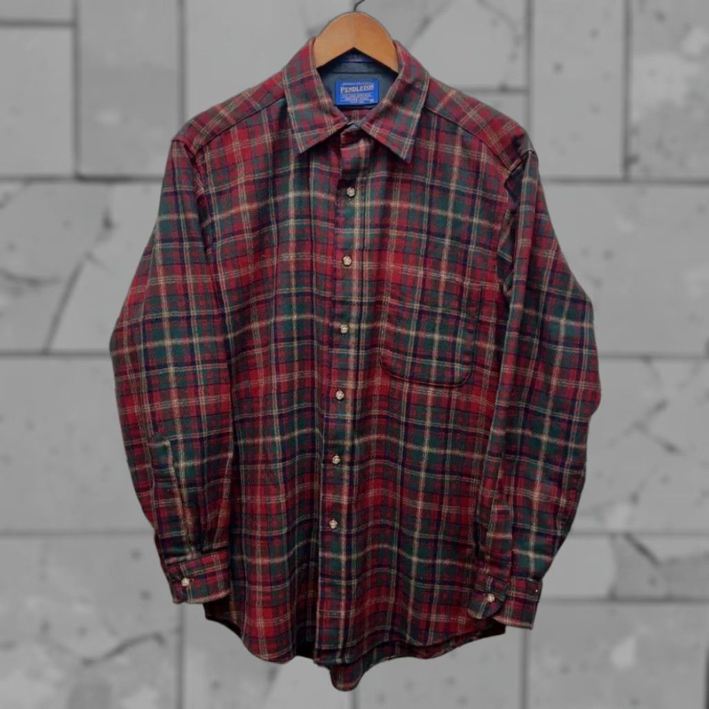 Pendleton Pendleton Red Wool Plaid Button-Up Shirt Mens Size M Size US M / EU 48-50 / 2 - 1 Thumbnail