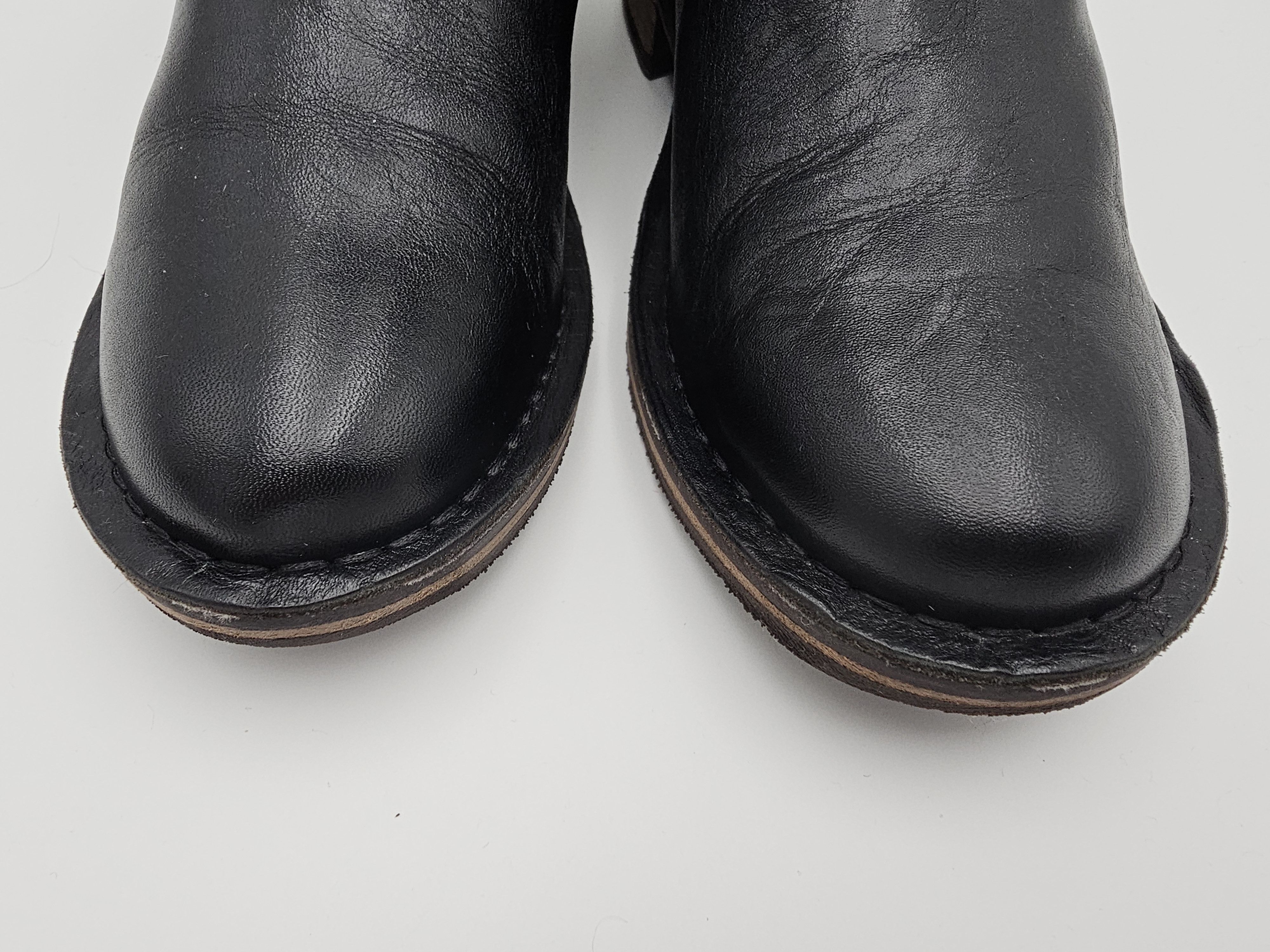 Ugg UGG Fabrizia Black Leather Ankle Boots Size 37 Size US 7 / IT 37 - 10 Thumbnail