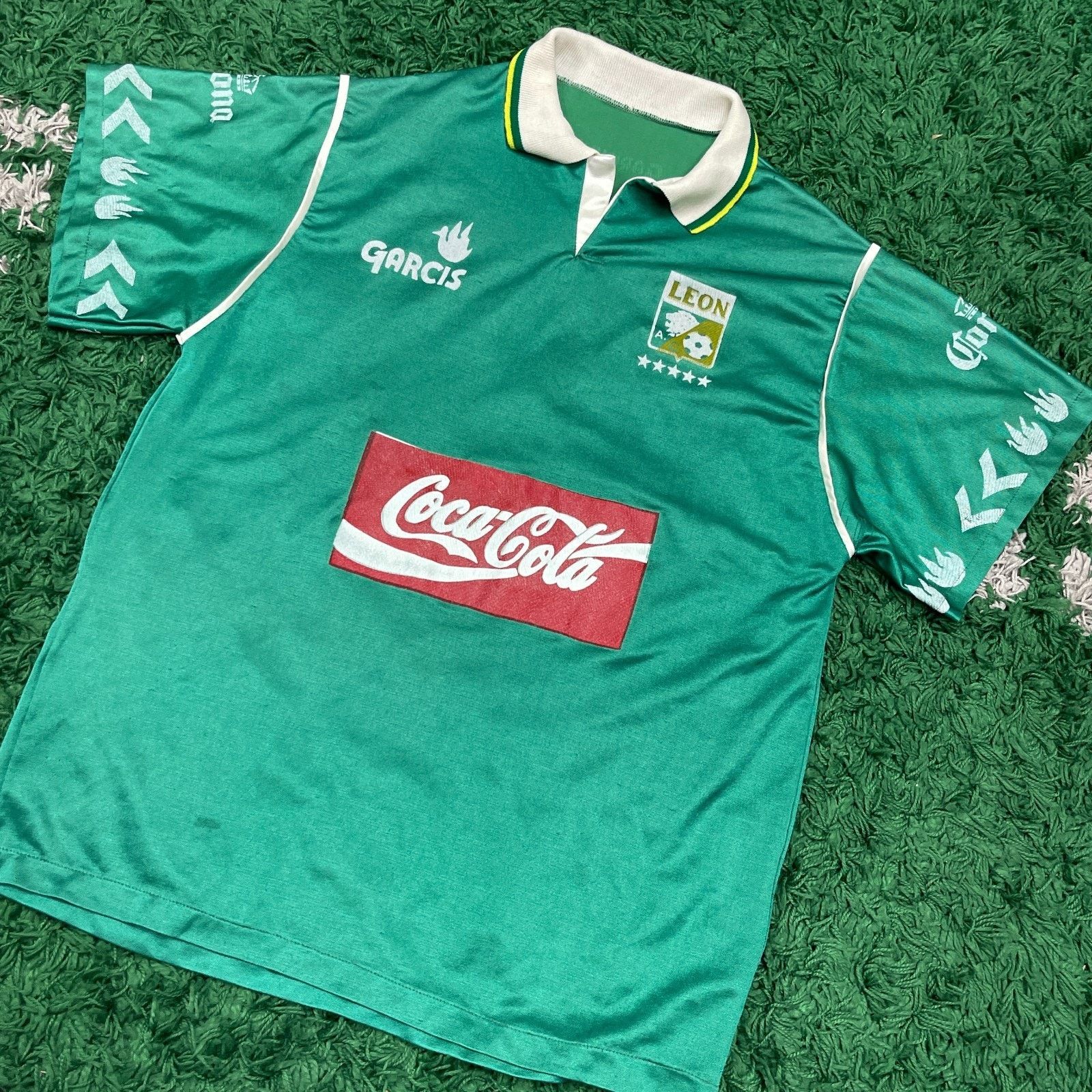 Vintage Vintage Cruzeiro Club León 1995/96 home soccer jersey green Size US L / EU 52-54 / 3 - 2 Thumbnail