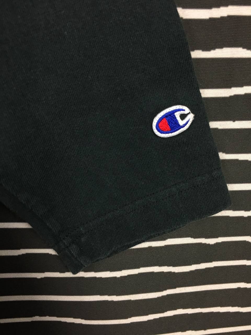 Champion Vtg Champion T1011 Heritage Heavyweight Cotton Raglan Tee Size US L / EU 52-54 / 3 - 5 Thumbnail
