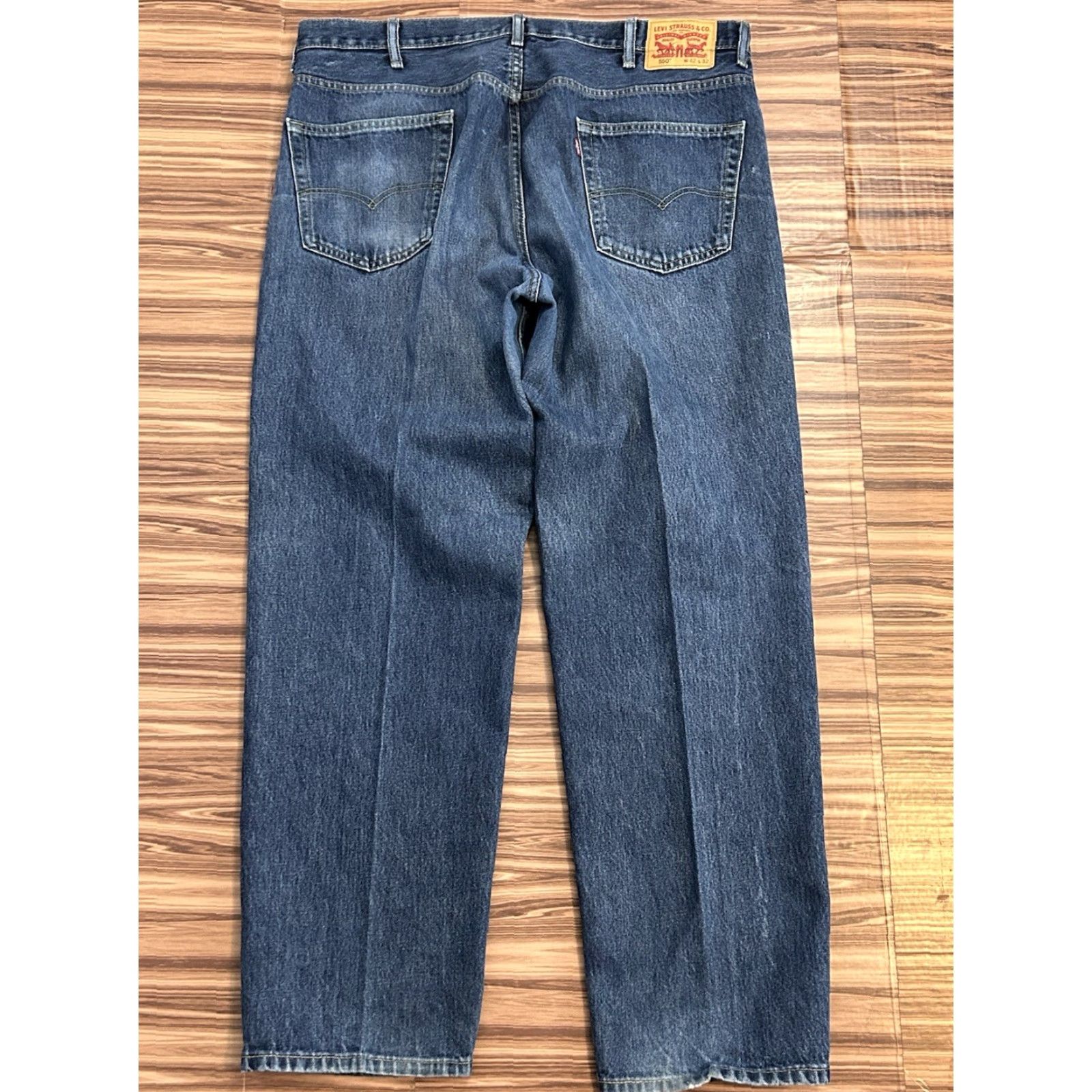 Levi's Mens Levi's 550 Jeans 42x32 Straight Blue Denim Cotton Regular Waist 42 Inseam 32 Mens Size US 42 / EU 58 - 2 Thumbnail