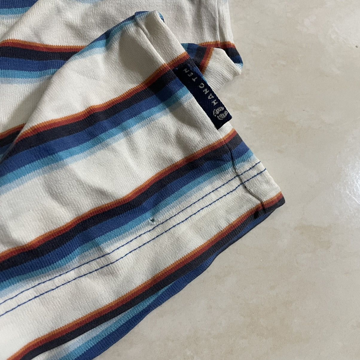 Hang Ten × Vintage Vintage 2000s Hang Ten Stripes T Shirt Size US M / EU 48-50 / 2 - 6 Thumbnail