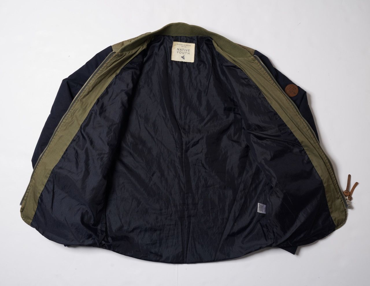 Native Youth Contrast Bomber Size US S / EU 44-46 / 1 - 3 Thumbnail