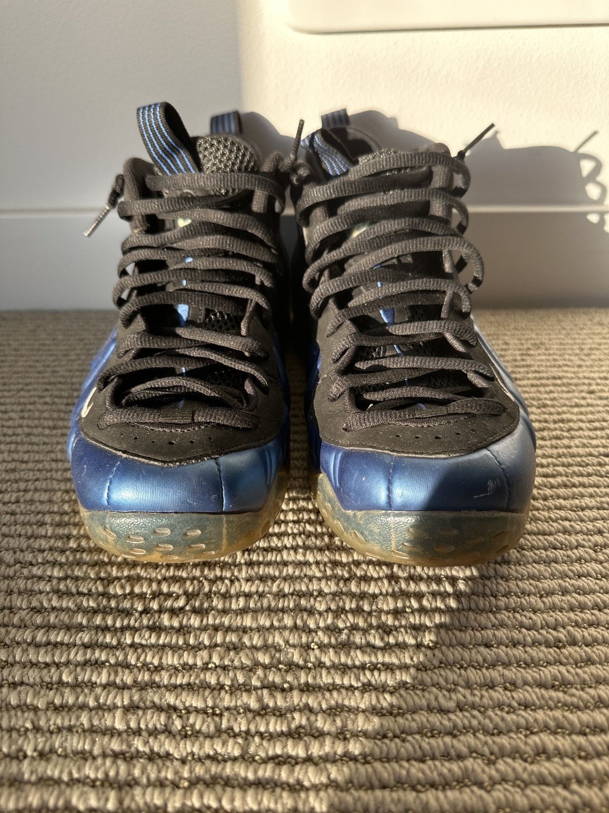 Nike Nike royal blue foamposite Size US 9 / EU 42 - 2 Thumbnail