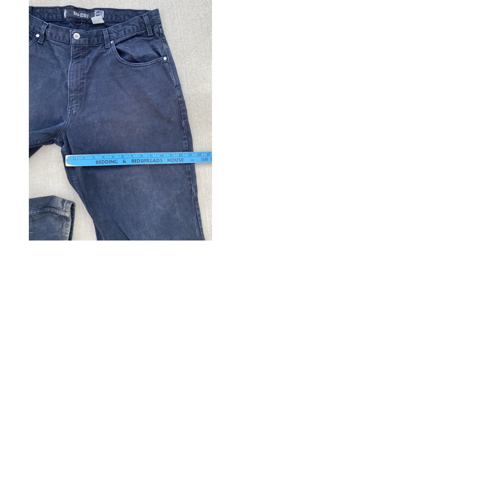 Vintage VINTAGE SilverTab Levi's Baggy Jeans Black Distressed 36x32 Jeans Mens 5-Pocket Denim High Rise Tapered 100% Cotton Registed? Size US 36 / EU 52 - 12 Thumbnail