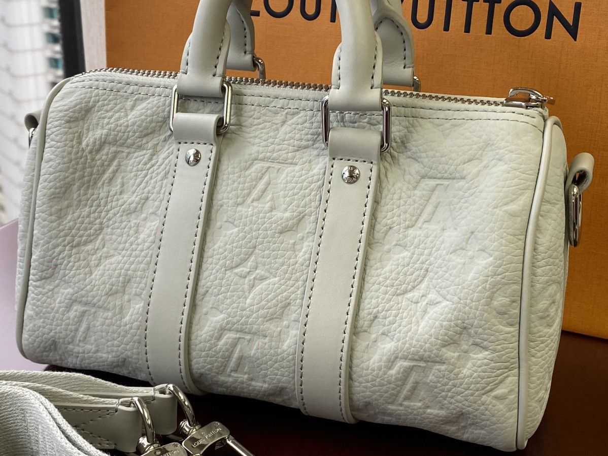 Louis Vuitton Louis Vuitton mineral grey Monogram leather keepall 25 Size ONE SIZE - 3 Thumbnail