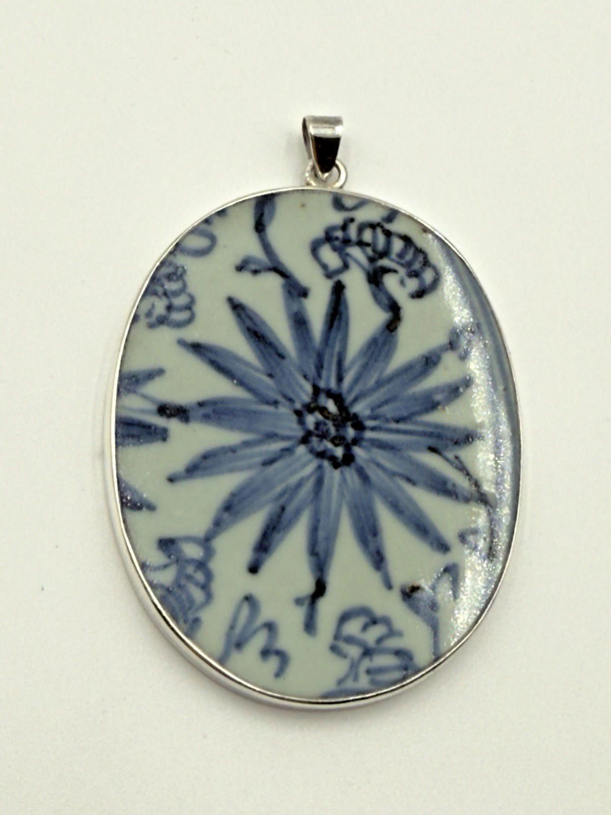Other Ming Dynasty Porcelain Pendant in Sterling with 925 chain Size ONE SIZE - 5 Thumbnail
