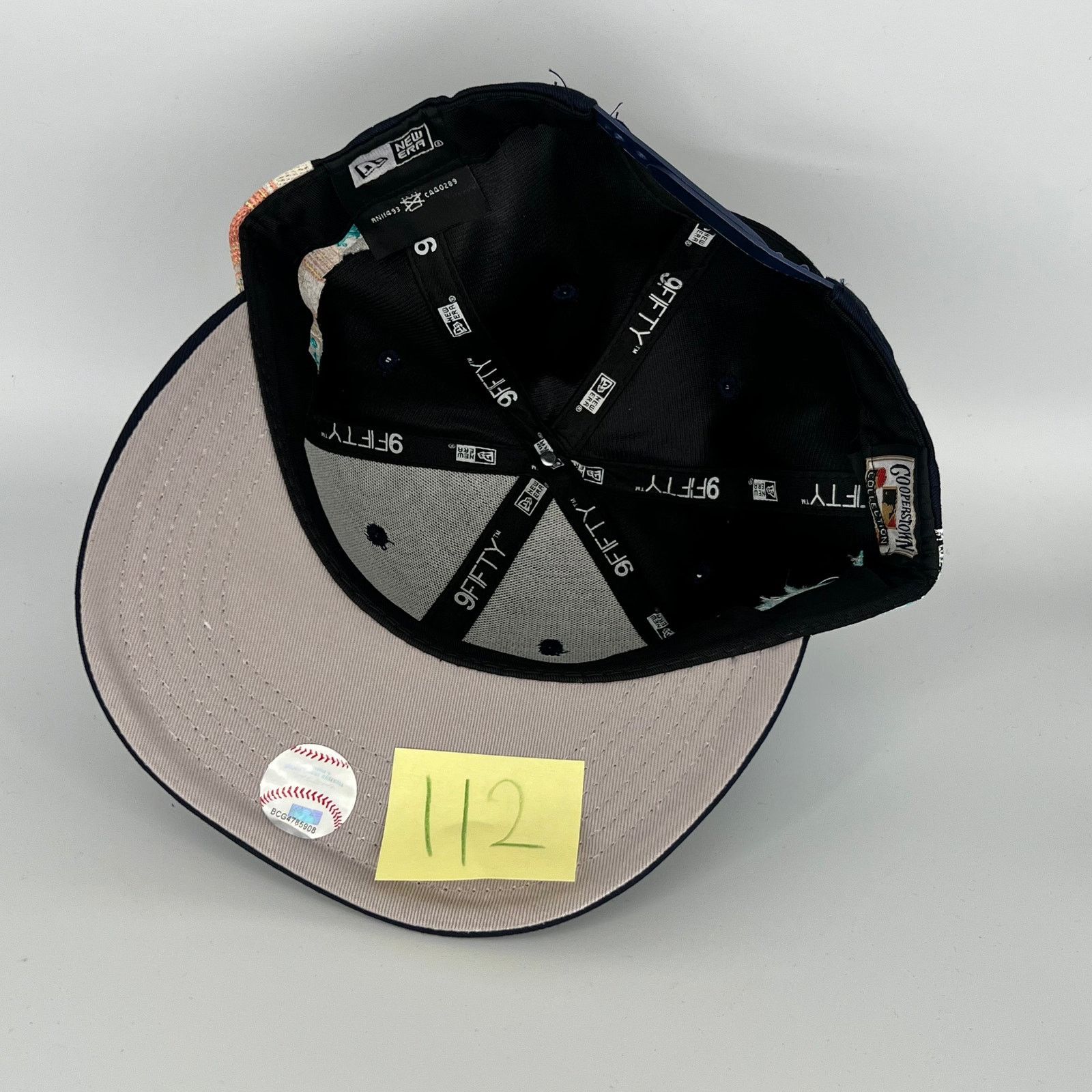 New Era Black New York Yankees Statue of Liberty New Era MLB Size ONE SIZE - 4 Thumbnail