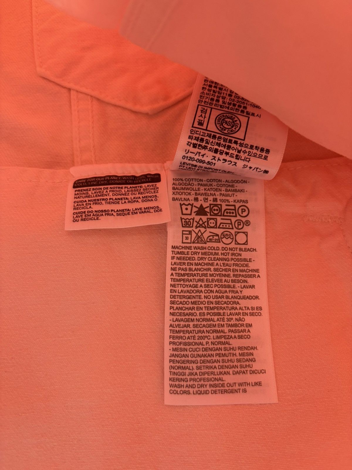 Levi's Levi’s Premium Baby Pink Trucker Size US M / EU 48-50 / 2 - 3 Thumbnail
