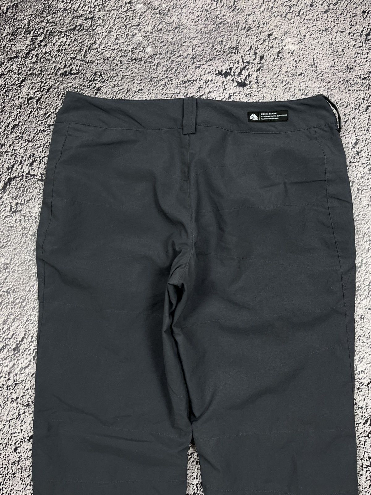 Nike ACG NIKE ACG NYLON SKI SNOW STRAIGHT PANTS Size 26" / US 2 / IT 38 - 7 Thumbnail