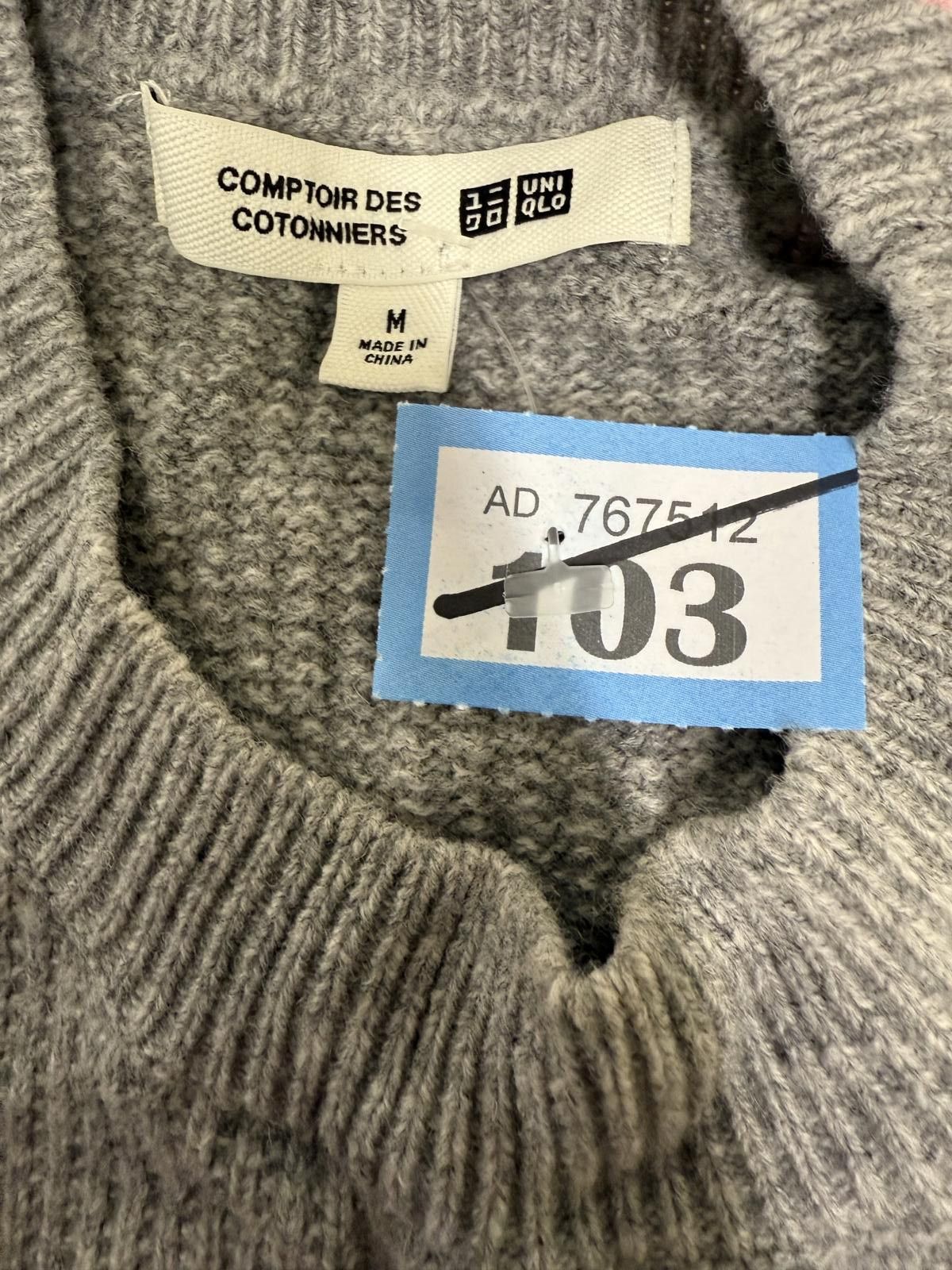 Other Grey Ribbed Knit Sweater, Medium Size ONE SIZE - 2 Thumbnail