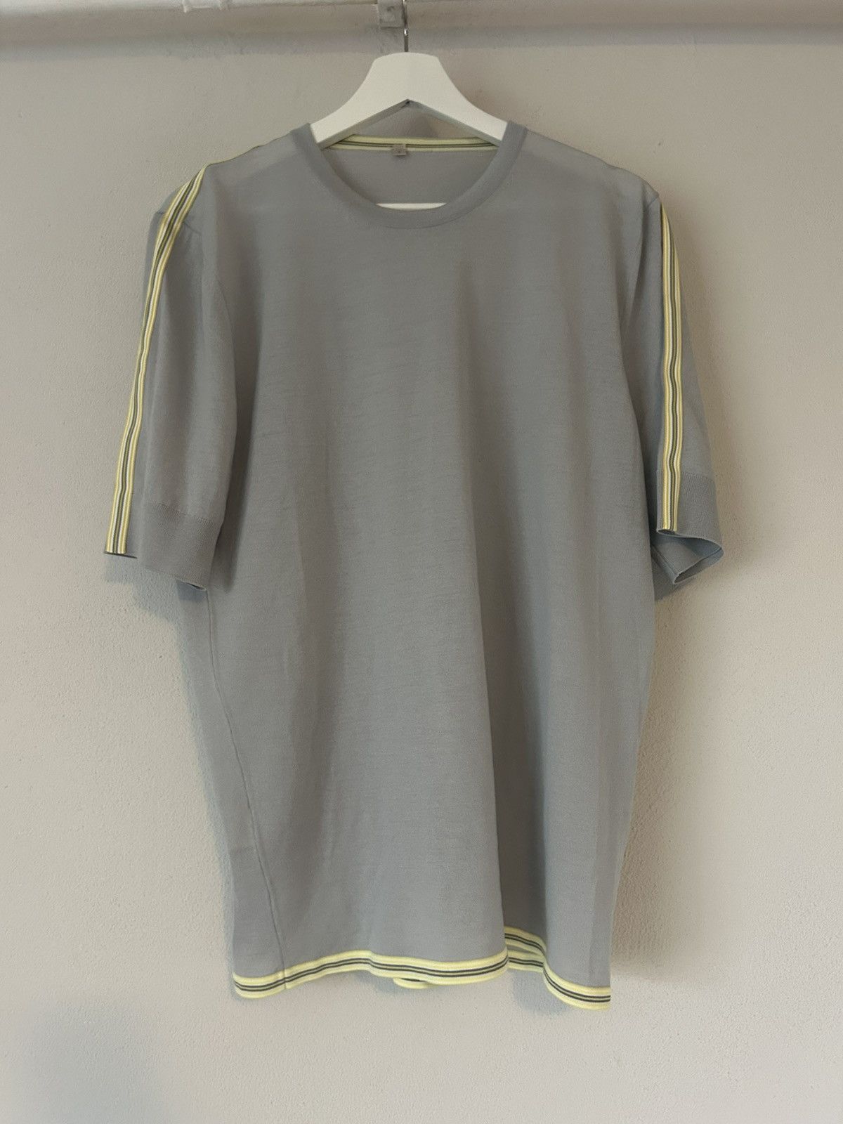 Hermes Hermès Gray Wool T-Shirt with Yellow Stripe Accents - Size L Size US L / EU 52-54 / 3 - 1 Thumbnail