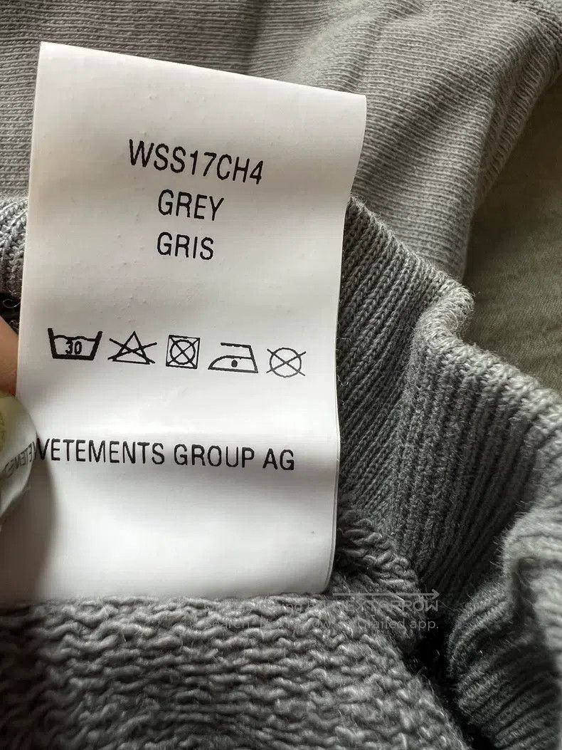 Vetements VETEMENTS sweatshirt Size US S / EU 44-46 / 1 - 9 Thumbnail