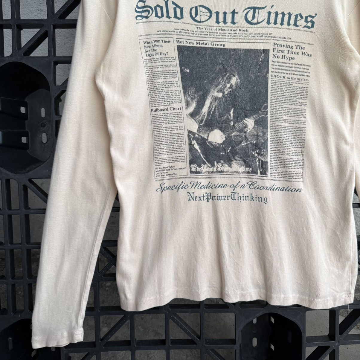 Japanese Brand Primal Point Grunge Band Y2K Potrait Wording Sold Out Times Size US L / EU 52-54 / 3 - 5 Thumbnail