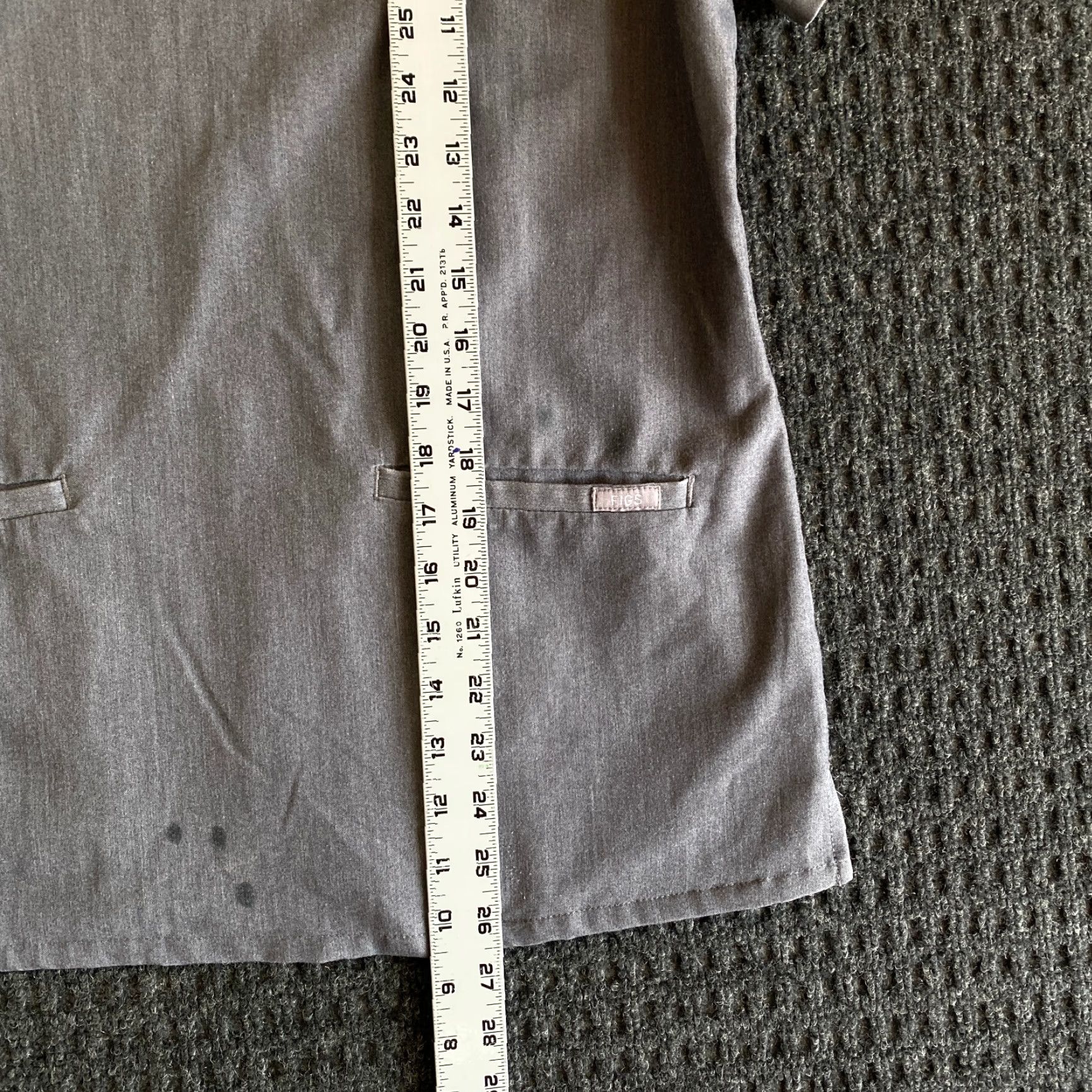 Vintage FIGS Scrub Top Shirt V Neck 2 Pocket Gray Women's S FAST SHIPPING Size S / US 4 / IT 40 - 6 Thumbnail