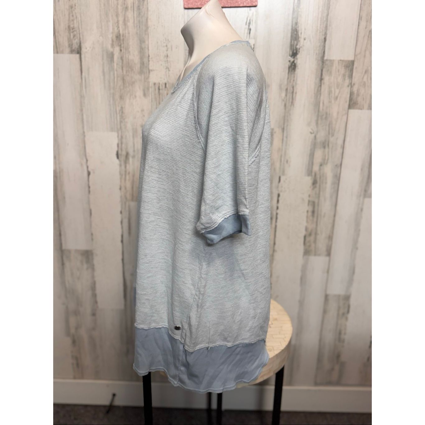 Calvin Klein Calvin Klein Performance Light Blue Knit Lounge Top – Size 1 Size XL / US 12-14 / IT 48-50 - 4 Thumbnail