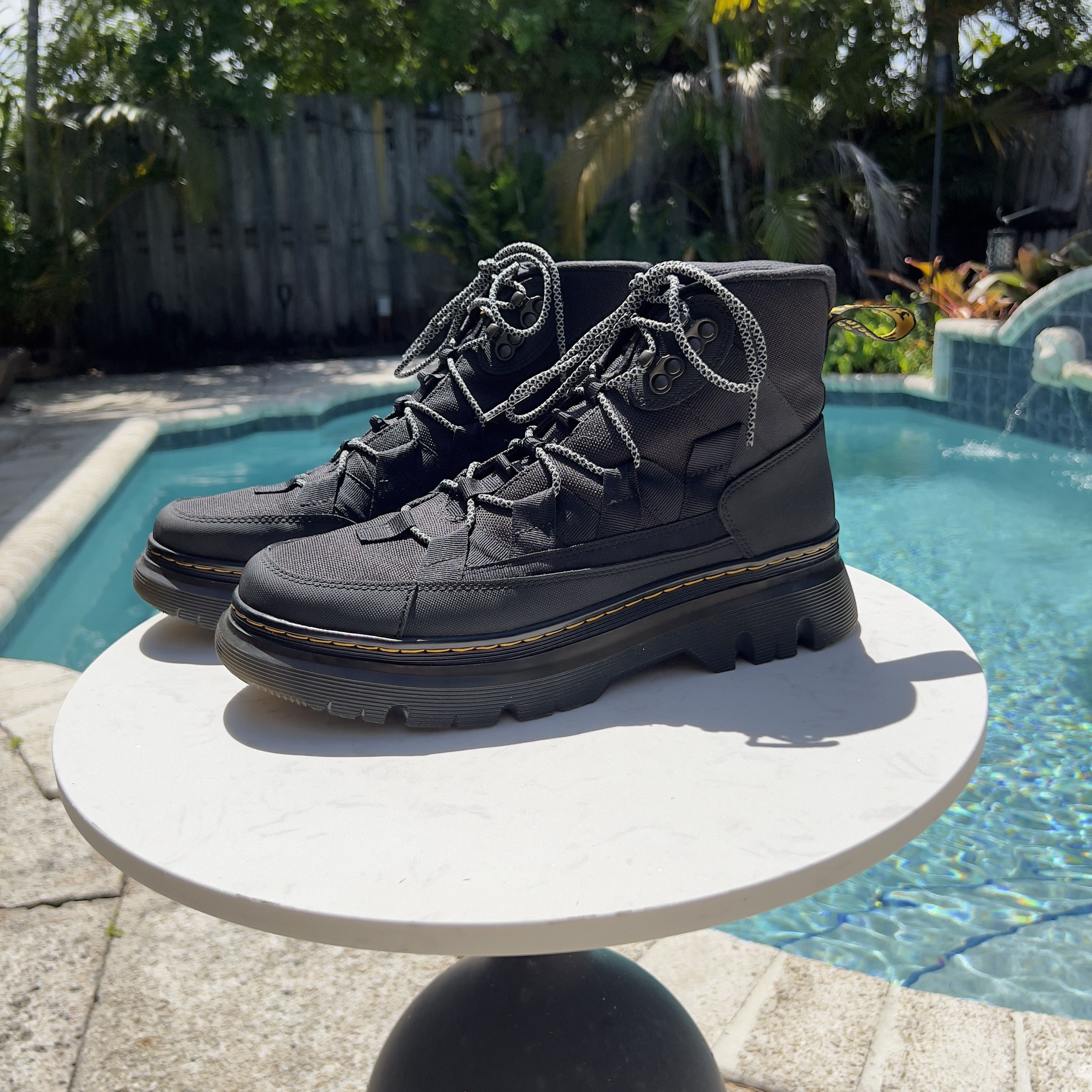 Dr. Martens Dr. Martens Black Heavyweight Construction Boots Size US 11 / EU 44 - 1 Thumbnail