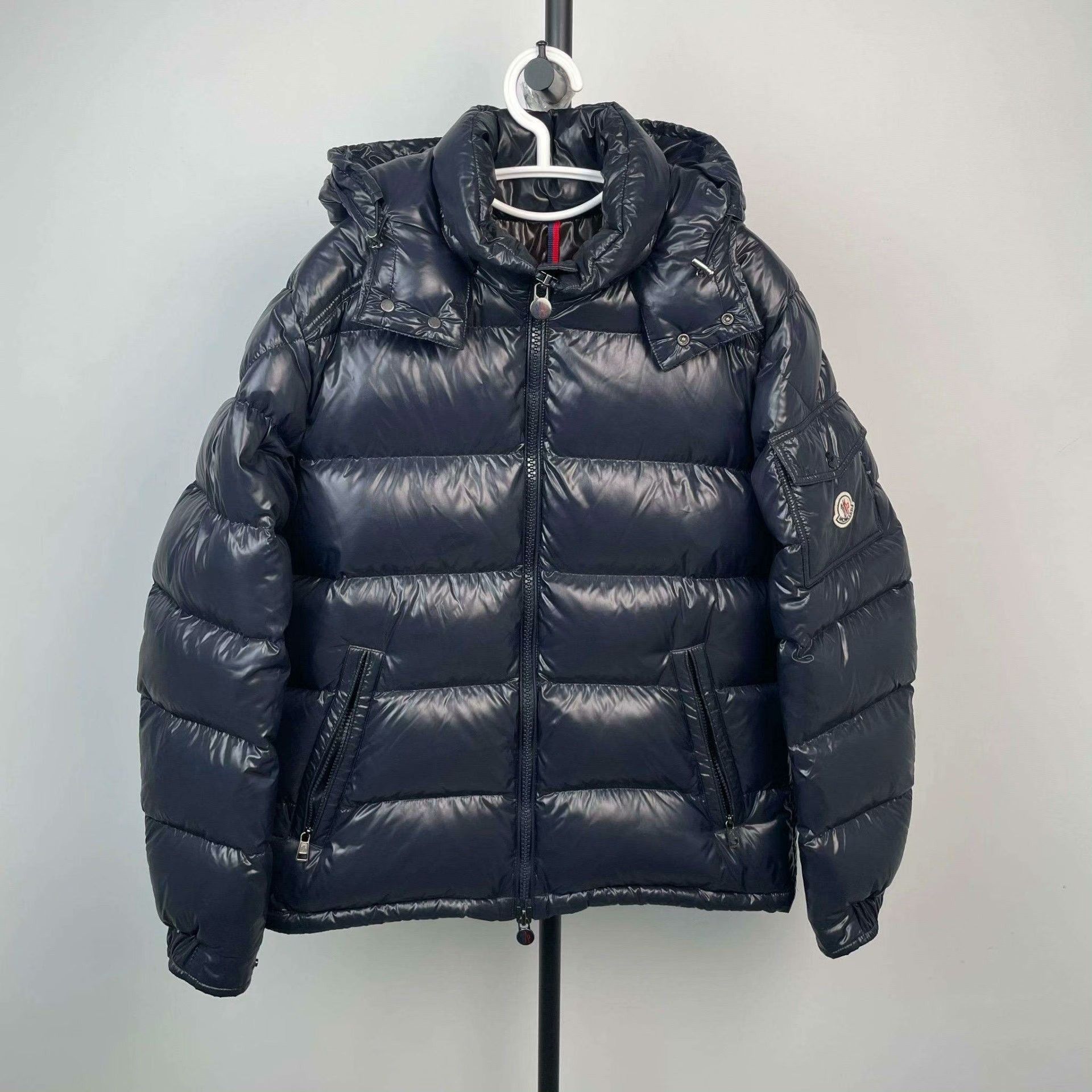 Moncler Moncler Polyester Down Blue Heavy Coat M Men Size US M / EU 48-50 / 2 - 1 Thumbnail