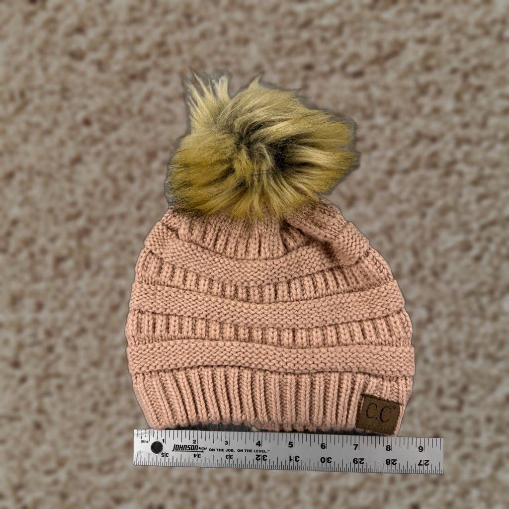 Vintage C.C Exclusive Beanie Toque Womens One Size Pink Knit 100% Acrylic Winter Ski Pom Size ONE SIZE - 1 Thumbnail
