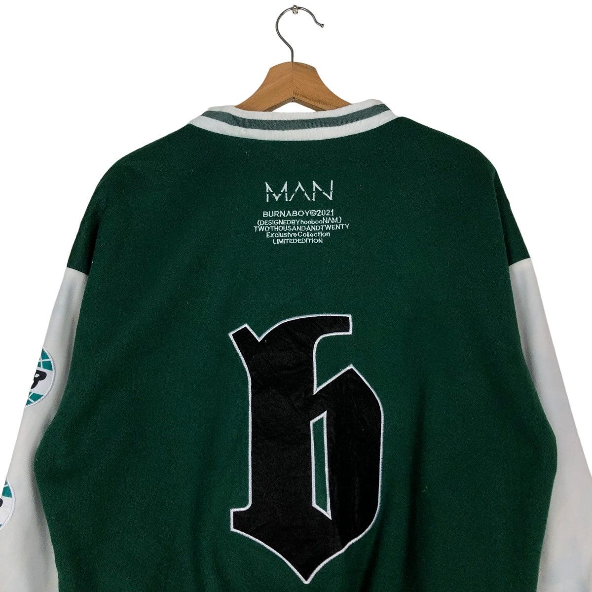 Japanese Brand 🔥Varsity Bomber Jacket Big Logo Alphabet B Japan Size US M / EU 48-50 / 2 - 9 Thumbnail