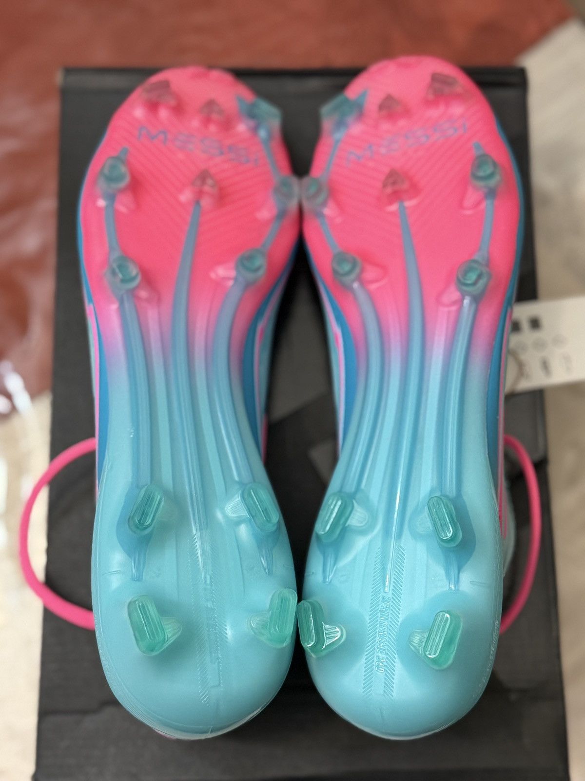 Adidas Adidas F50 Messi Size US 10 / EU 43 - 4 Thumbnail